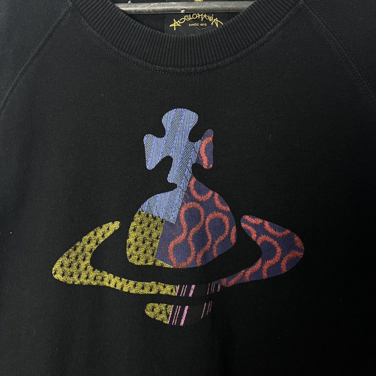 Vivienne Westwood Vivienne Westwood sweatshirt big logo Y2K Size US M / EU 48-50 / 2 - 5 Thumbnail
