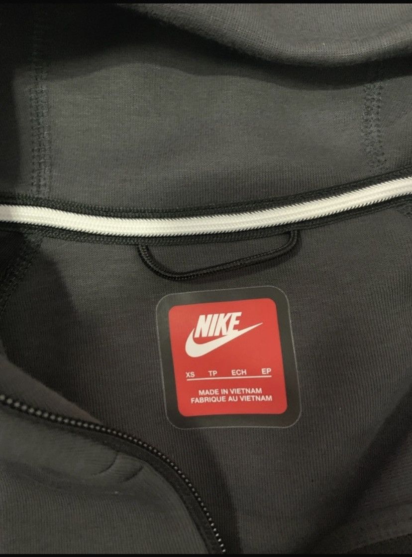 Nike Nike Anthracite Tech Fleece Jacket Size US XS / EU 42 / 0 - 5 Thumbnail