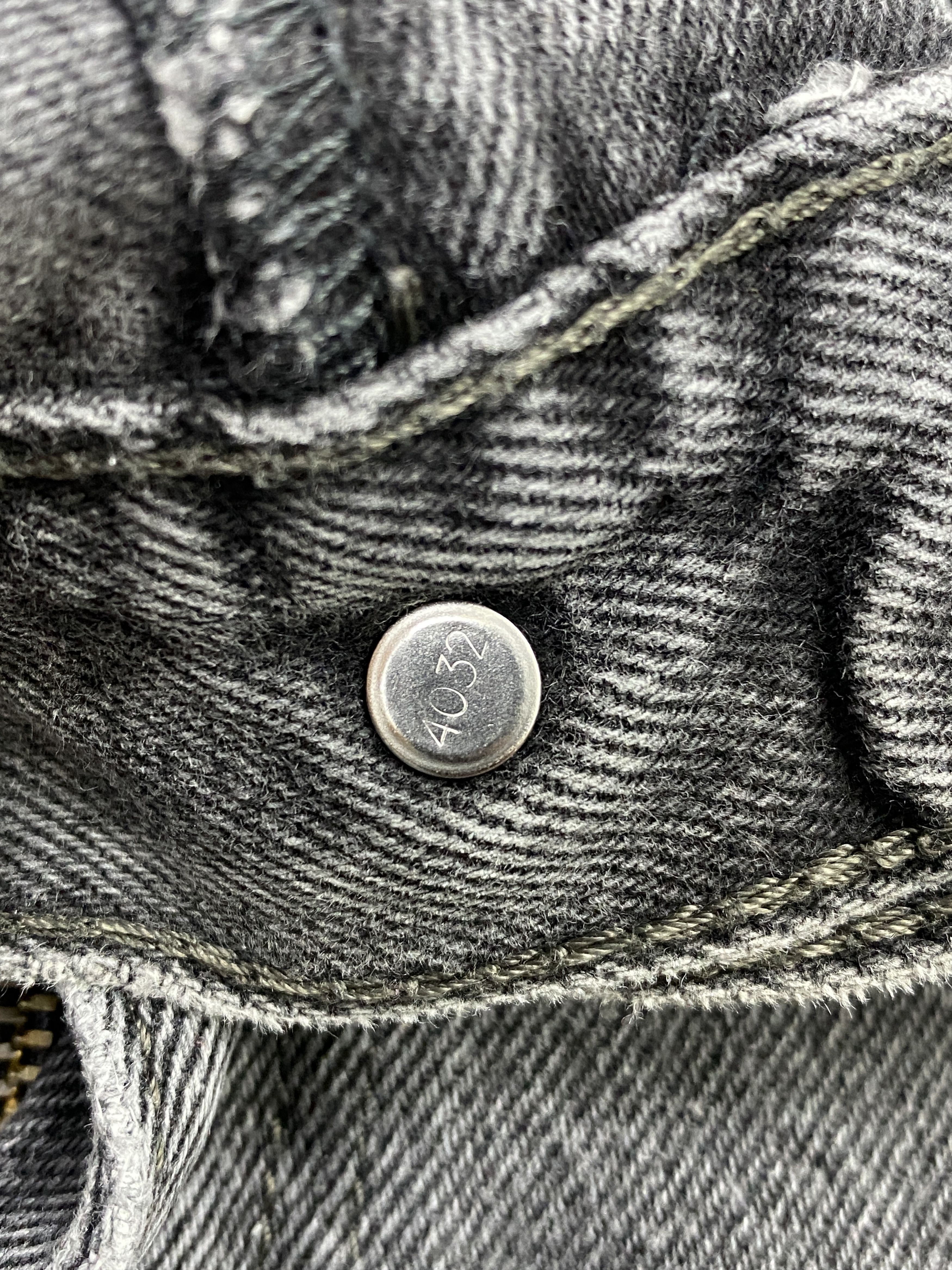 Levi's × Vintage Vintage Levi's 505 Faded Black Denim Jeans Size US 34 / EU 50 - 10 Thumbnail