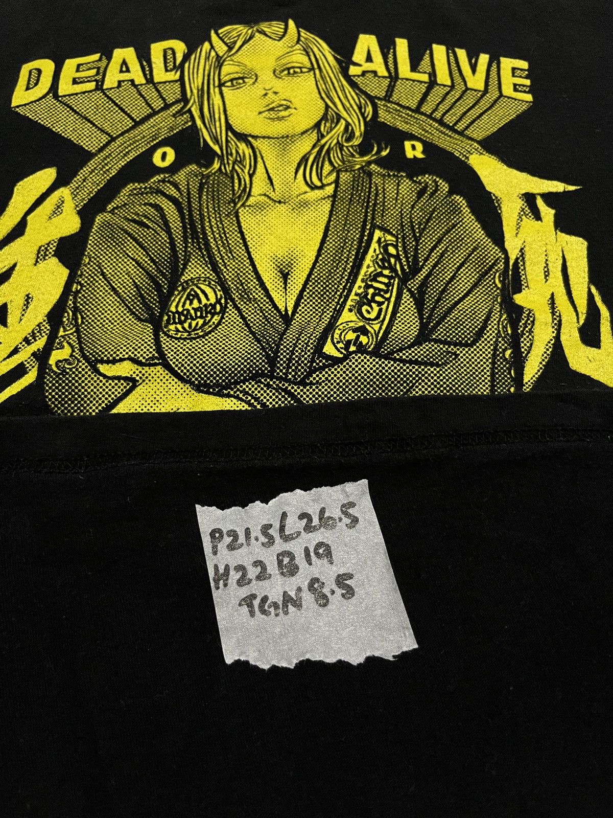 Japanese Brand × Vintage RARE Vintage Dead Or Alive Naked Girl Design Tee 🇯🇵 Size US L / EU 52-54 / 3 - 6 Thumbnail