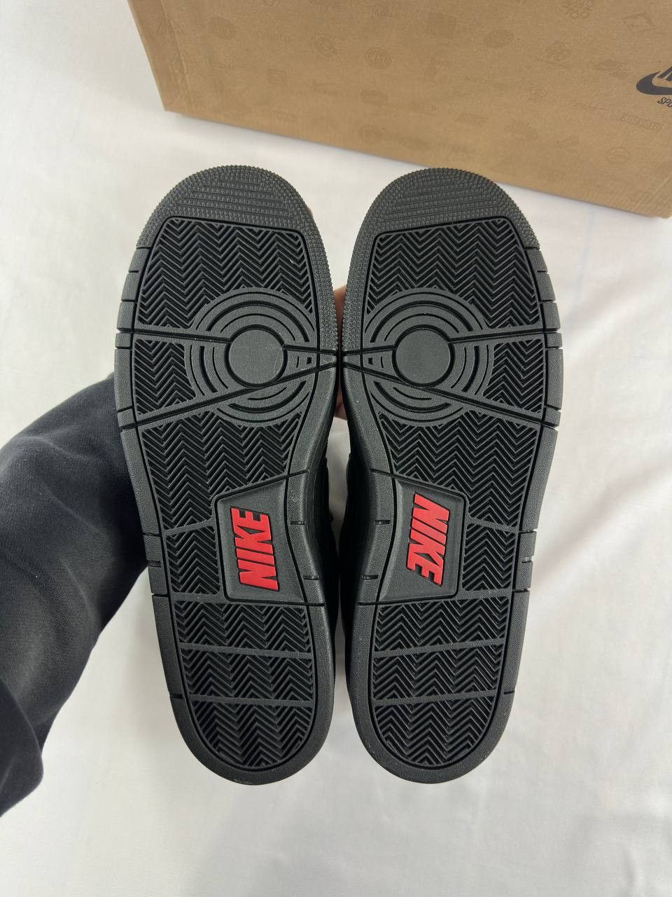 Nike Nike Air Prestige 3 'Patent Black Red' 386114-006 Size US 13 / EU 46 - 7 Thumbnail