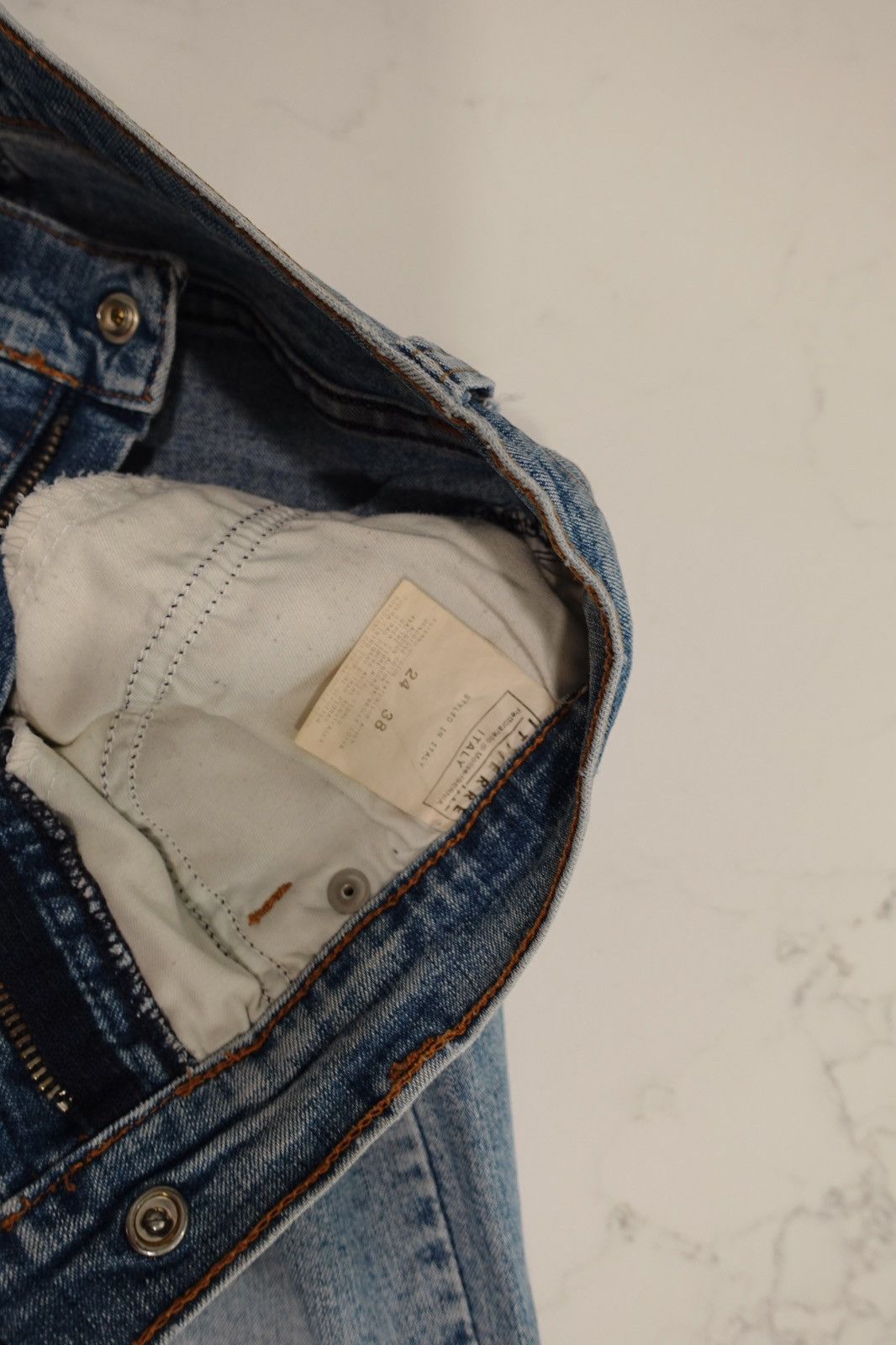 Dolce & Gabbana Dolce & Gabbana Vintage Distressed Bootcut Jeans Size 26" / US 2 / IT 38 - 4 Thumbnail