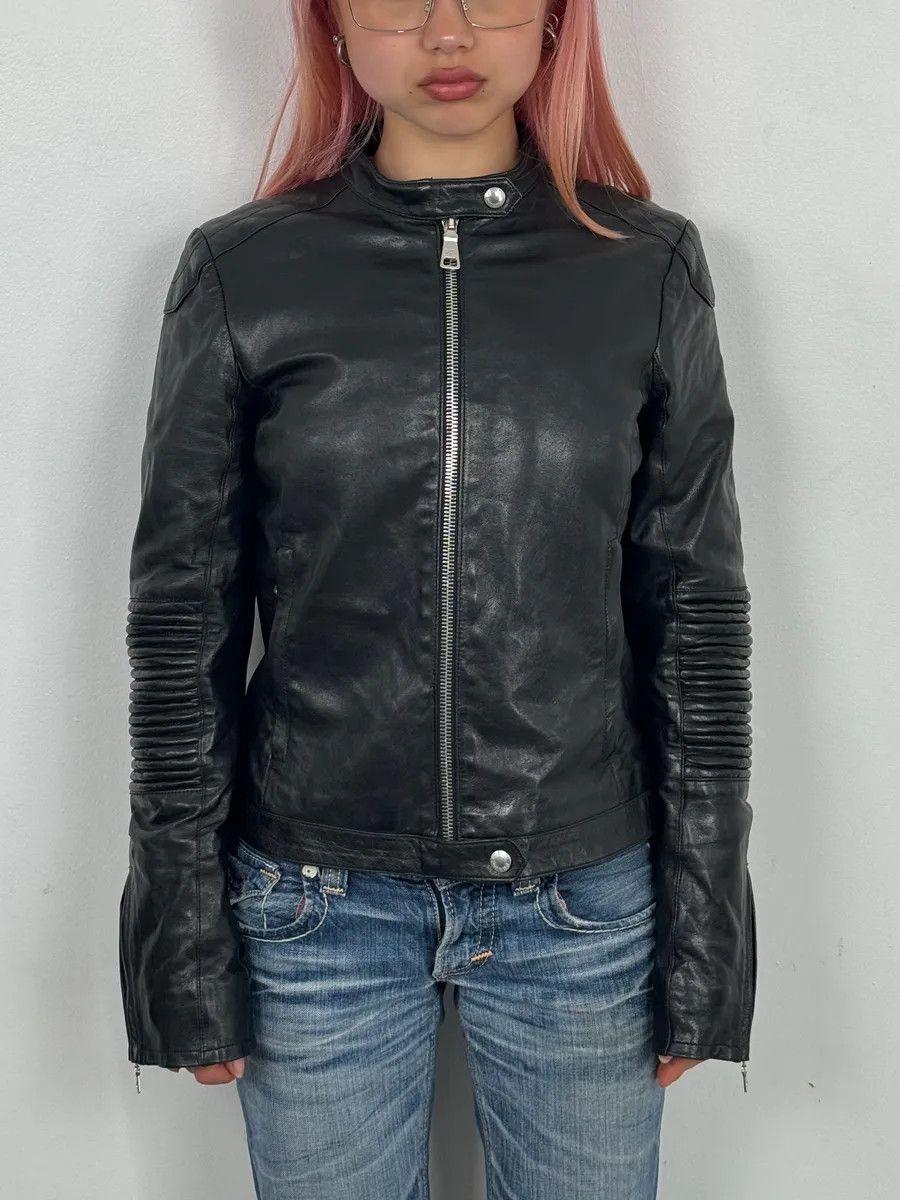 Prada 2000s Prada Black Biker Ribbed Sleeves Leather Jacket Size M / US 6-8 / IT 42-44 - 2 Thumbnail