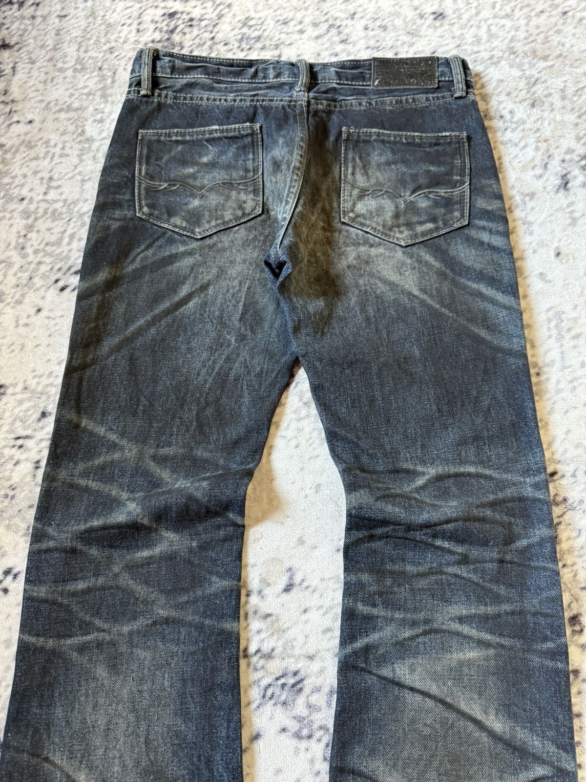 GOSTAR DE FUGA Fuga Japan Shadow Wash Coated Claw Mark Flared Jeans Size US 30 / EU 46 - 14 Thumbnail