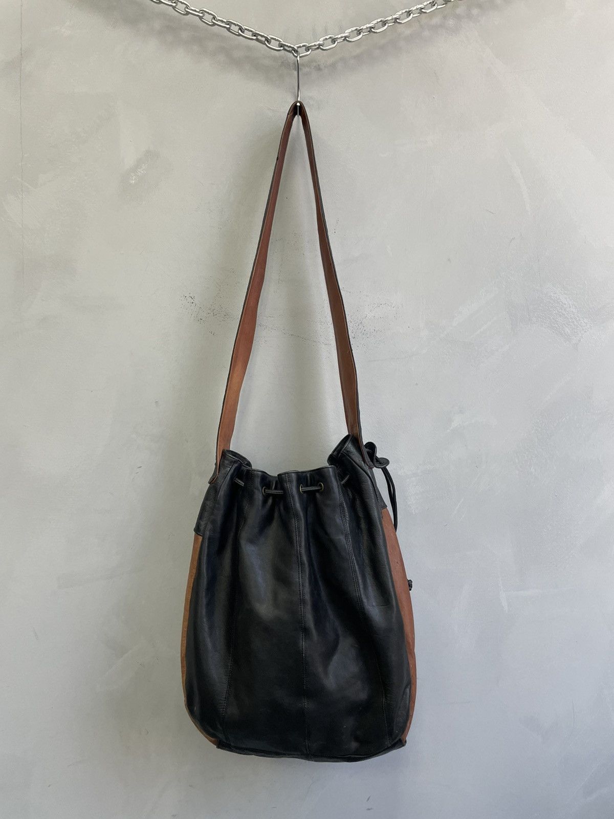 KMRii Vintage Leather Bucket Bag kmrii style Handmade 90s Size ONE SIZE - 7 Thumbnail
