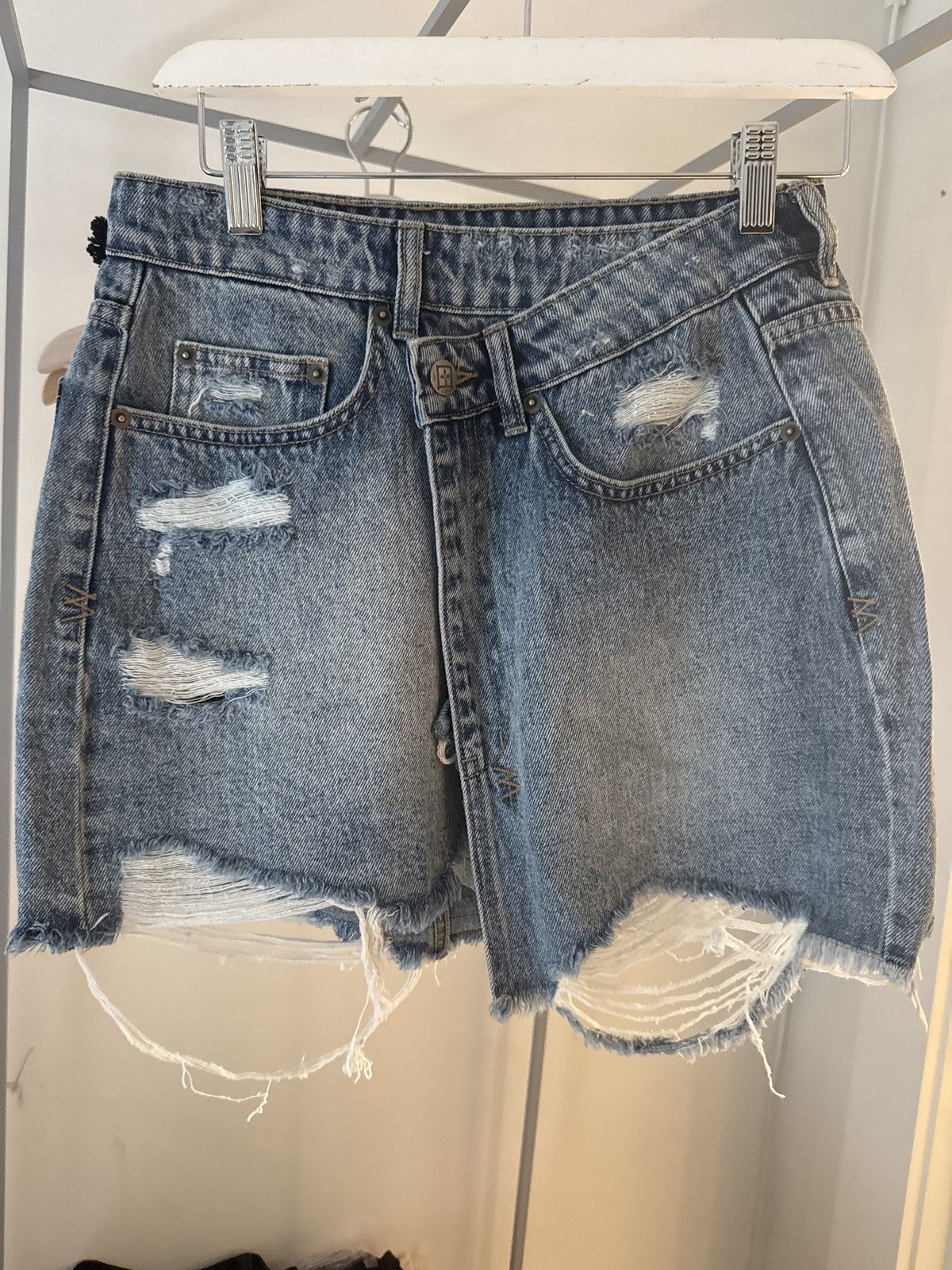 Ksubi Rap Skirt : brand new Size 26" / US 2 / IT 38 - 1 Thumbnail