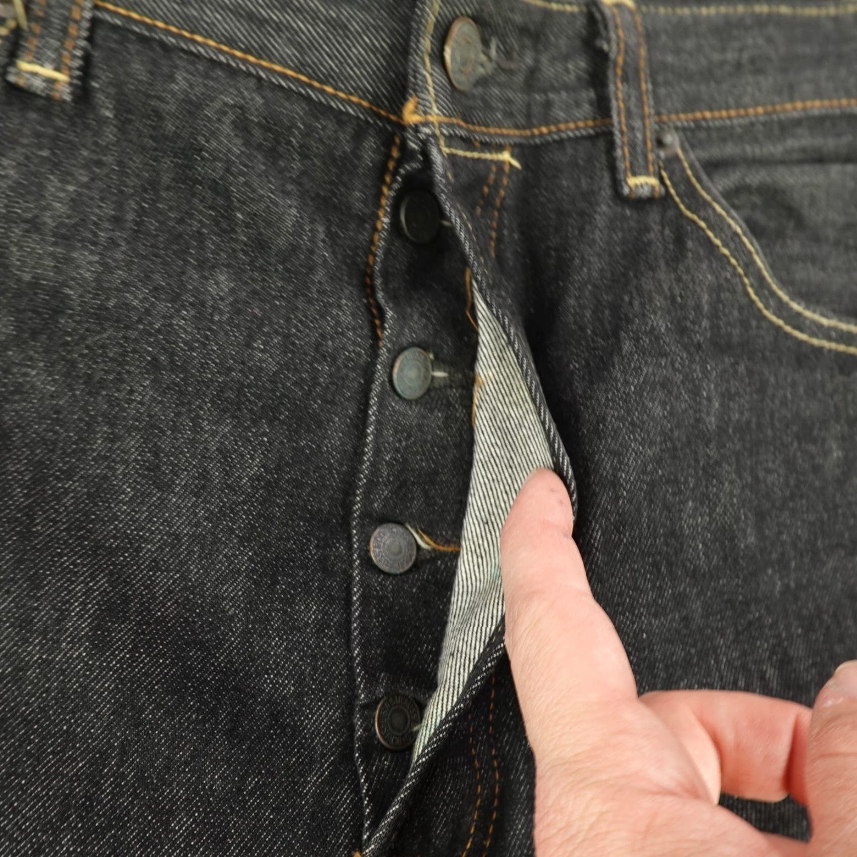 Levi's VINTAGE Levi's Jeans Mens 34x30 Cotton Denim 501 Straight Dark Wash Button Fly Black Classic Size US 35 - 4 Thumbnail