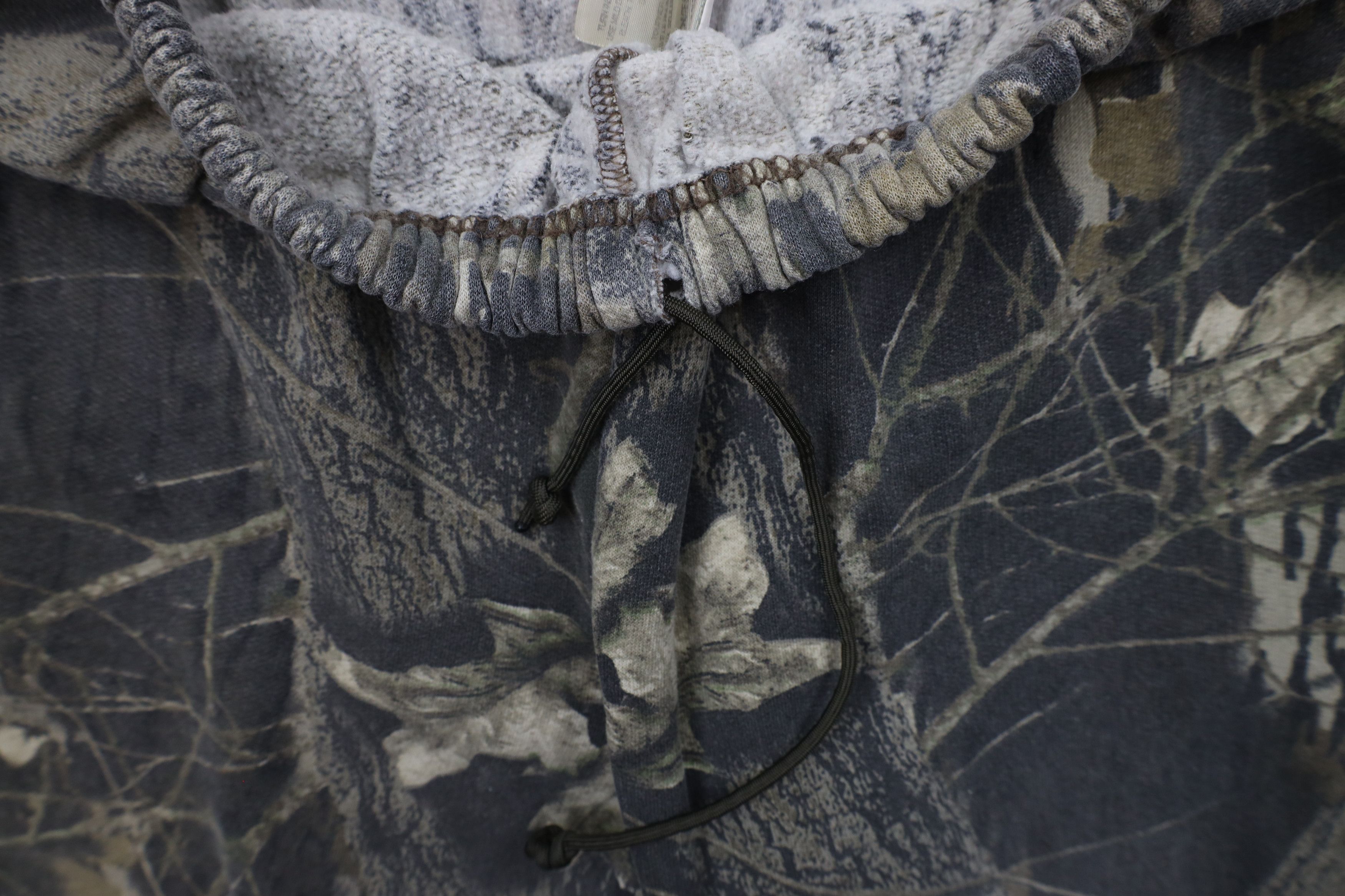 Vintage Vintage 90s Streetwear Mossy Camouflage Sweatpants Joggers Size US 36 / EU 52 - 5 Thumbnail