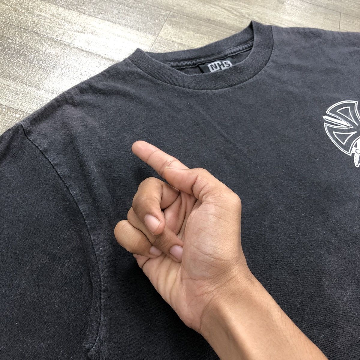Independent Truck Co. × Vintage Vintage 90s Independent Truck Rowley Skateboarding Tee Size US M / EU 48-50 / 2 - 8 Thumbnail