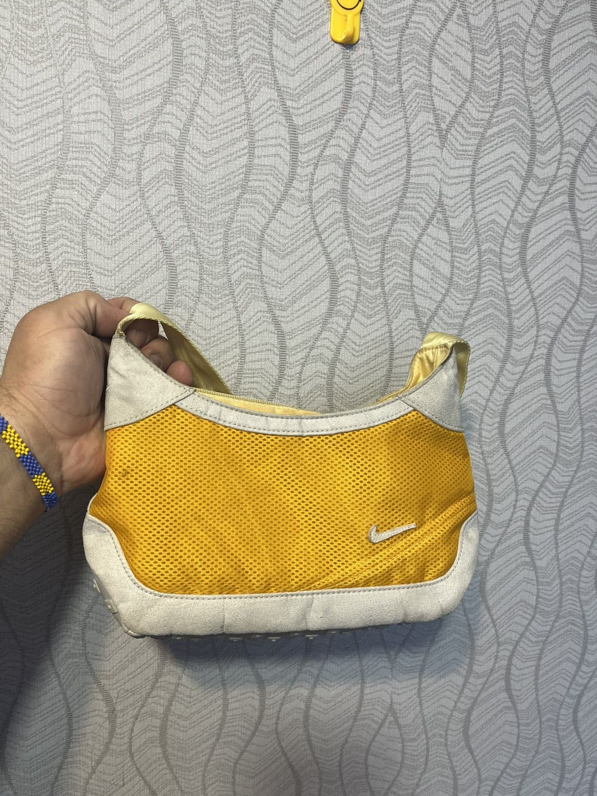 Nike × Vintage Vintage Nike Baguette Y2K Yellow Handbag Size ONE SIZE - 8 Thumbnail