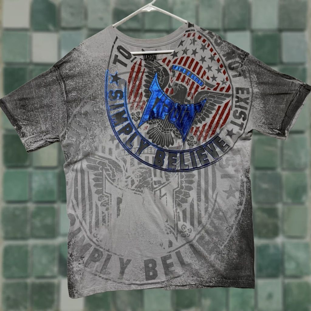 Tapout VINTAGE Tapout T-Shirt Gray XL Men Crew Neck Short Sleeve 2000s Retro Grunge Hip Hop Punk USA Size US XL / EU 56 / 4 - 1 Thumbnail