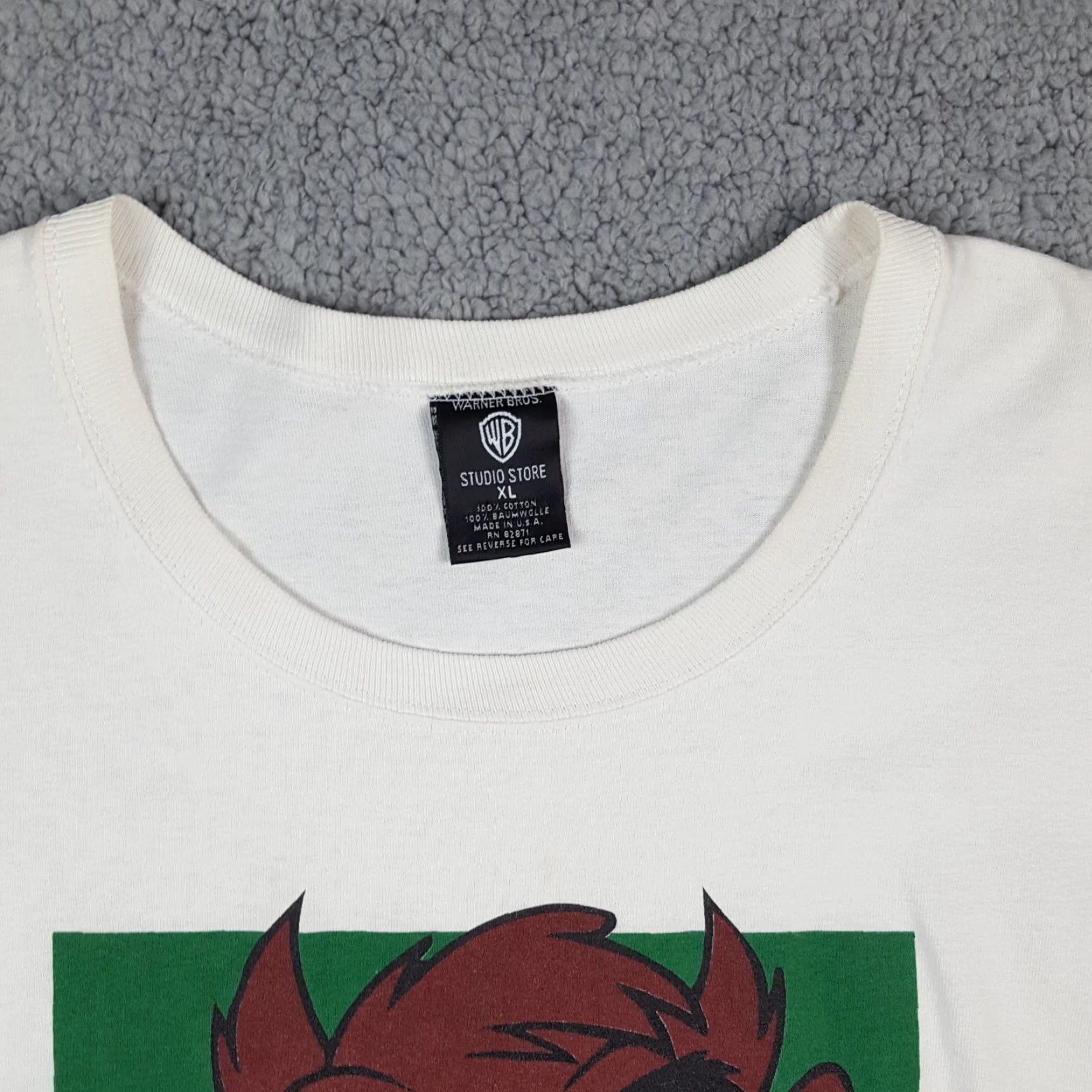 Vintage VINTAGE 90s Warner Bros Taz Tasmanian Devil Cartoon T-Shirt Men XL White Cotton Retro Y2K Size US XL / EU 56 / 4 - 7 Thumbnail