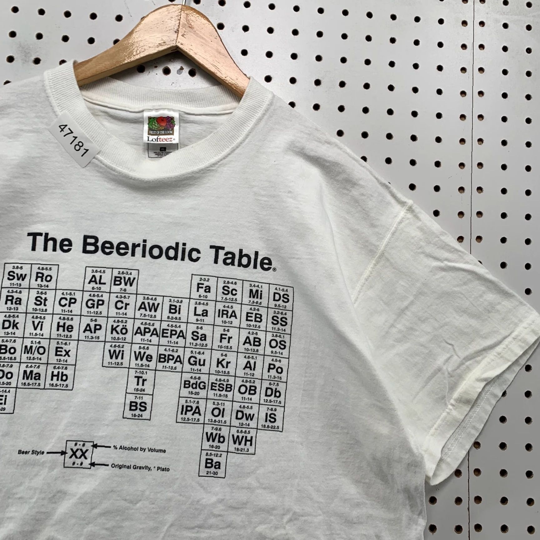 Fruit Of The Loom VINTAGE Fruit of the Loom Funny Beer Periodic Table T Shirt Mens XL White Beeriodic Short Sleeve Mens Size US XL / EU 56 / 4 - 6 Thumbnail