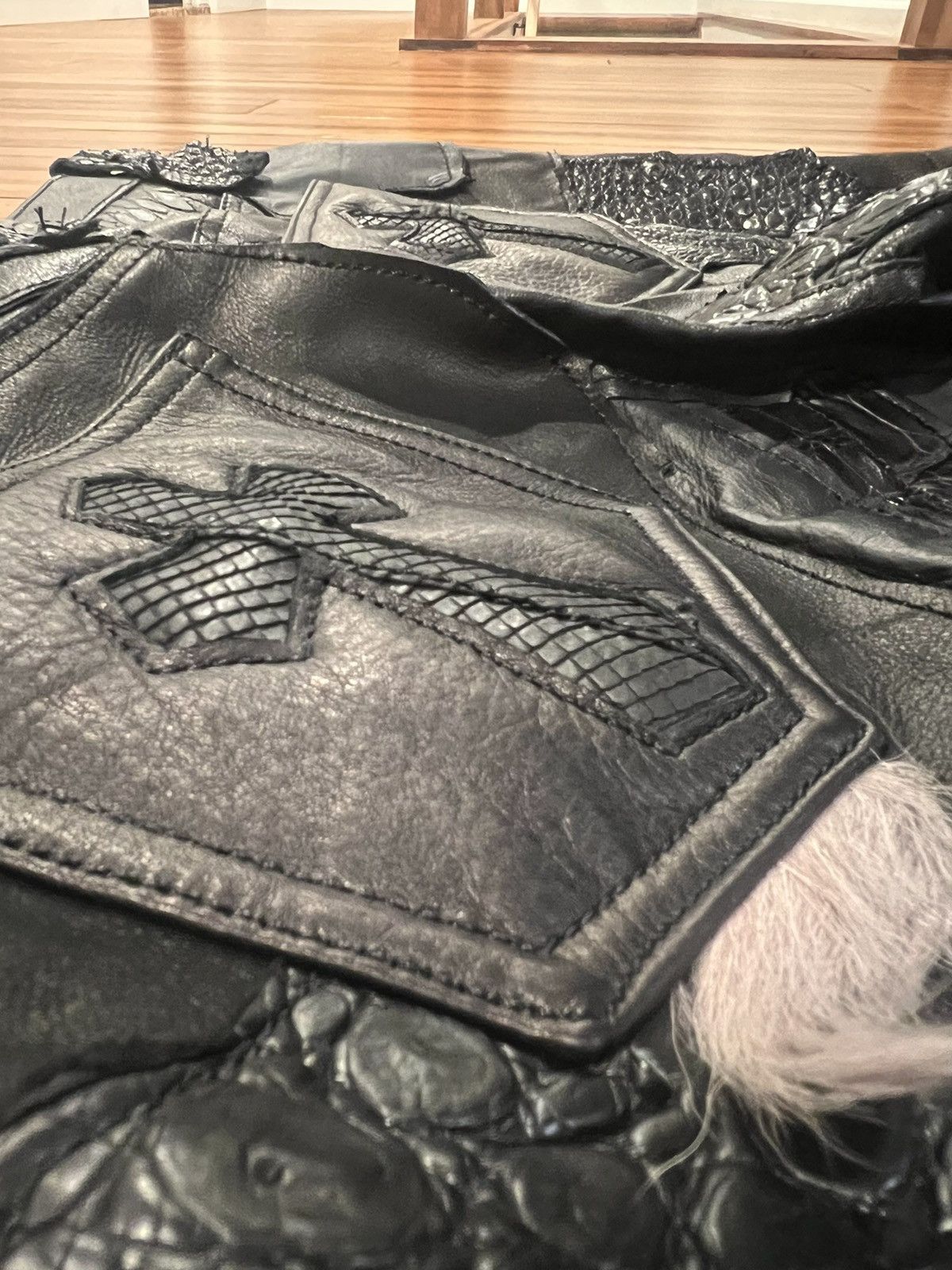 Yasuyuki Ishii Yasuyuki Ishii “Destroy” Leather Fur Variation Flared Jeans Size US 34 / EU 50 - 11 Thumbnail