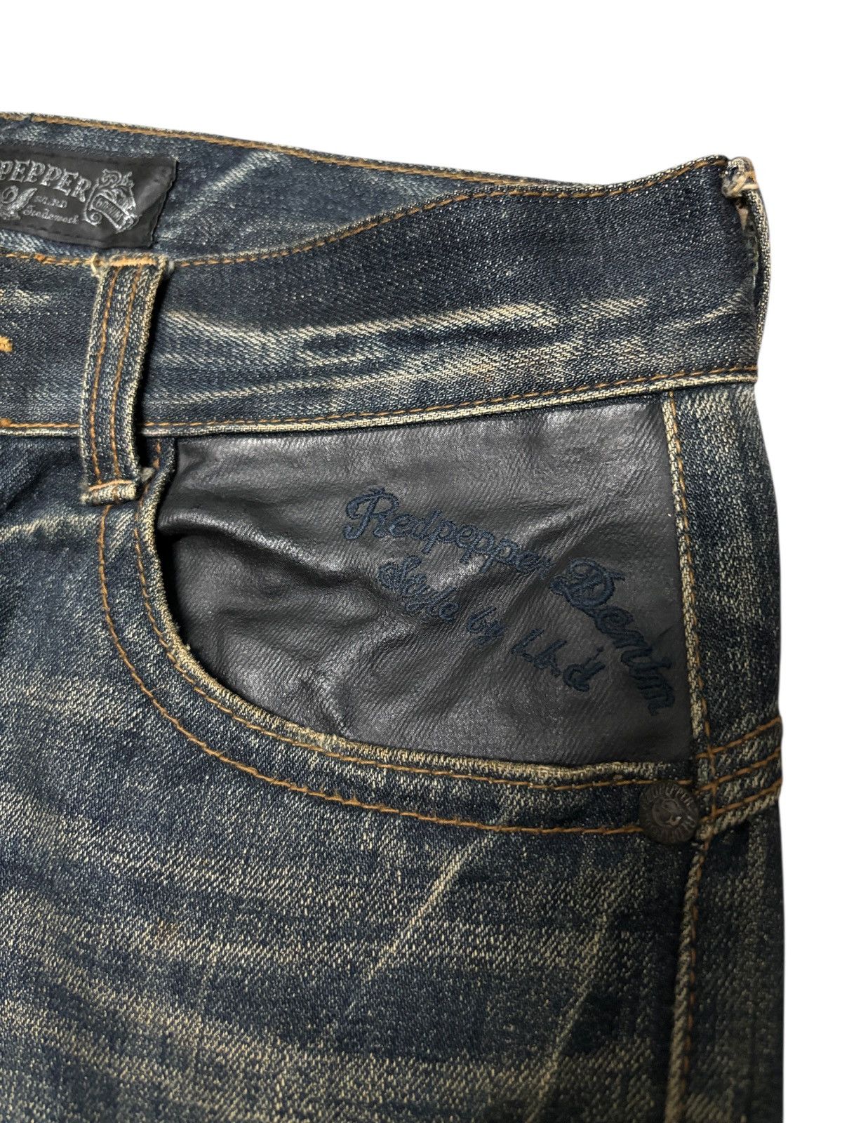 Japanese Brand Y2K Red Pepper Flare Denim Jeans Size US 32 / EU 48 - 5 Thumbnail