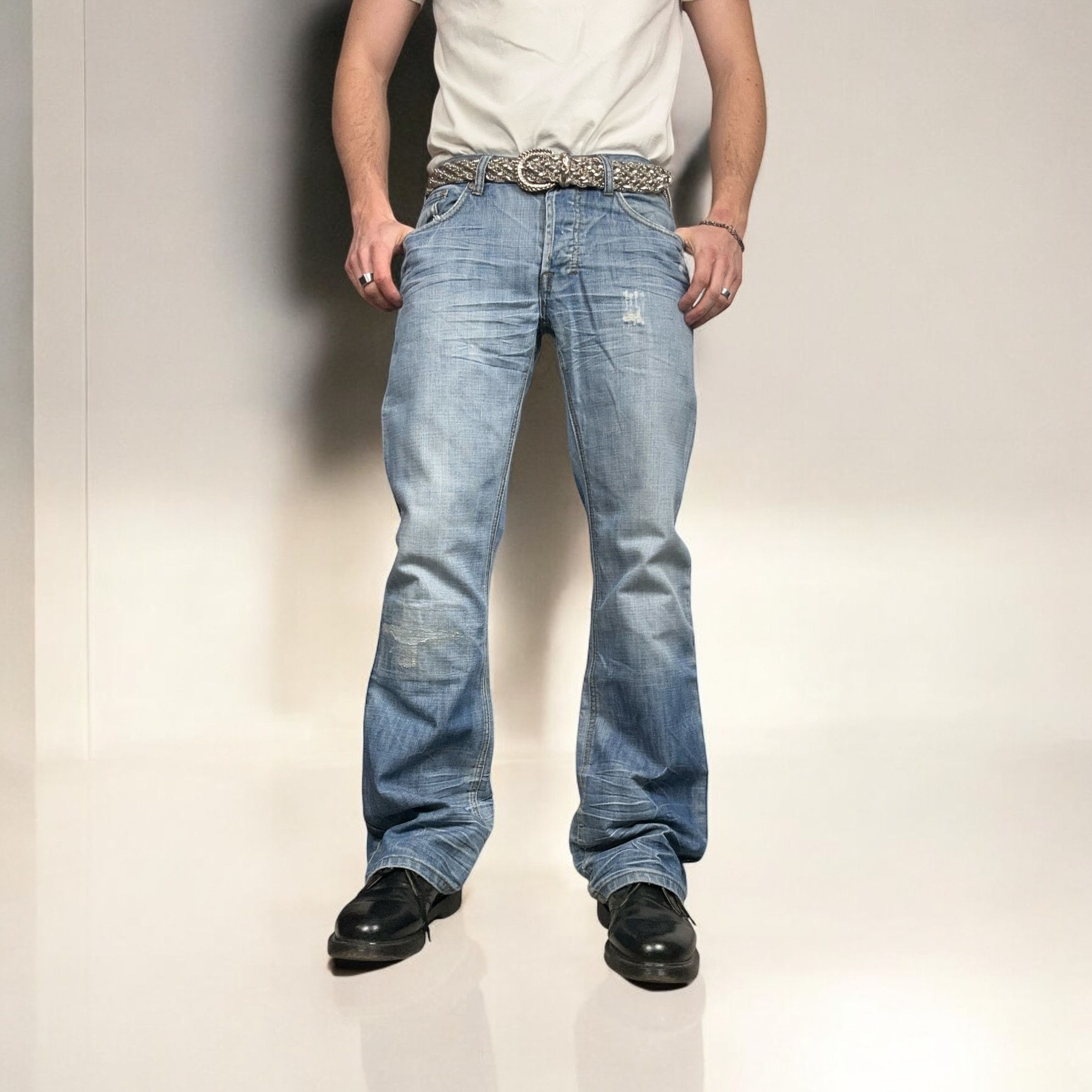 Japanese Brand × Vintage Vintage y2k Distressed Flare Denim Pants Jeans Baggy Size US 32 / EU 48 - 4 Thumbnail