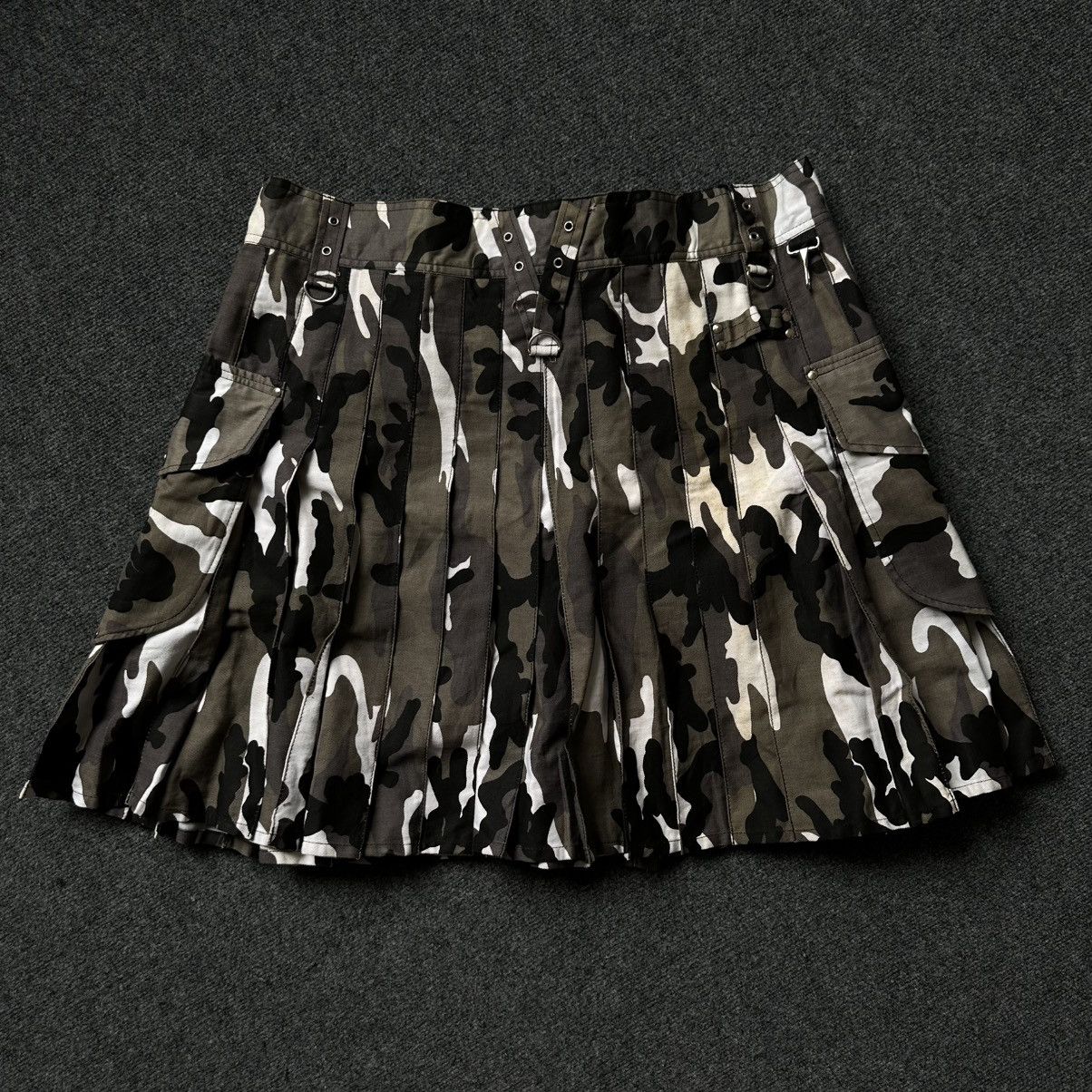 Le Grande Bleu (L.G.B.) VTG Women’s Midi Skirt Camo Military Pop Punk Gothic Size 32" / US 10 / IT 46 - 7 Thumbnail