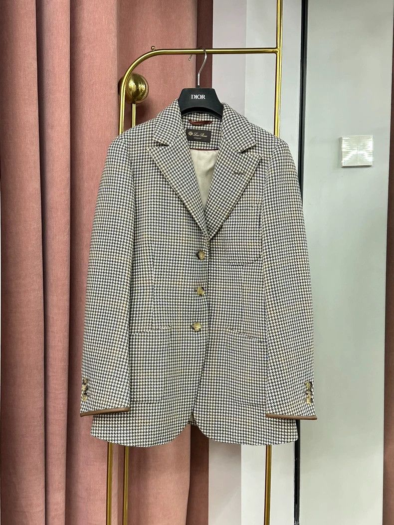 Loro Piana LORO PIANA Checked wool suit jacket Size M / US 6-8 / IT 42-44 - 1 Thumbnail