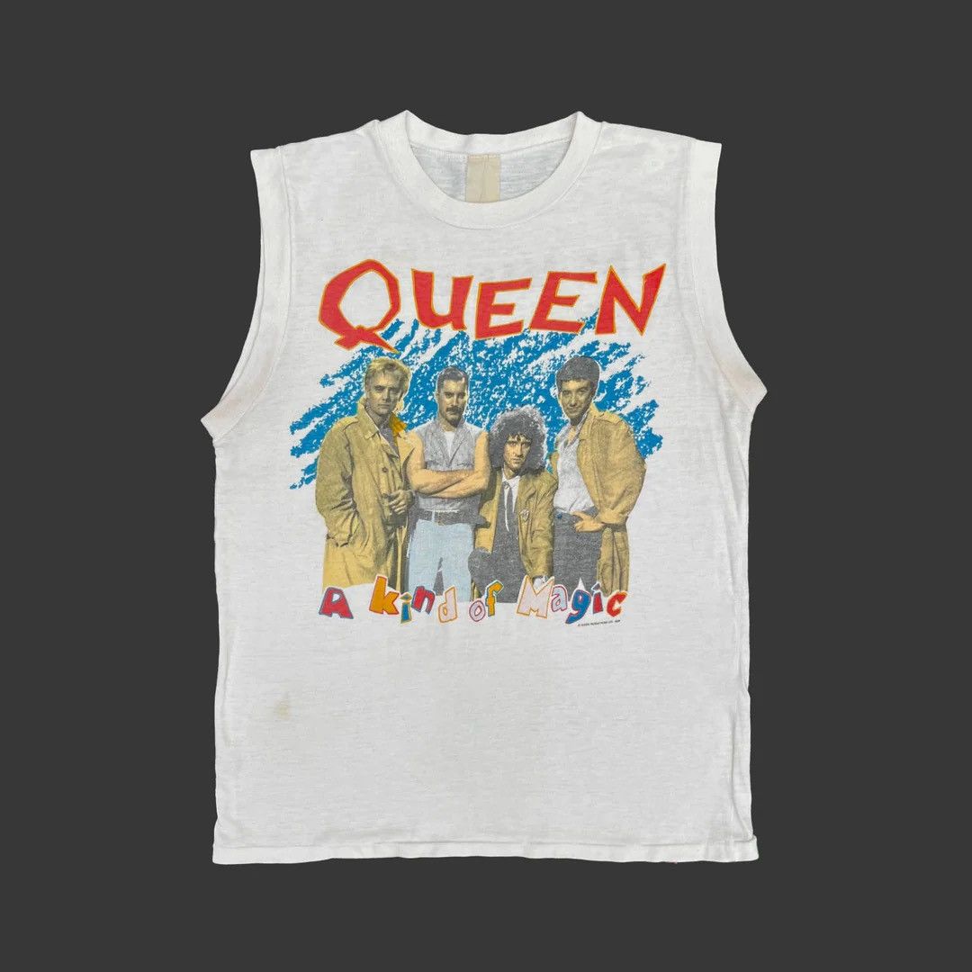 Queen 1986 80s Vintage A Kind of Magic Euro Band T-Shirt