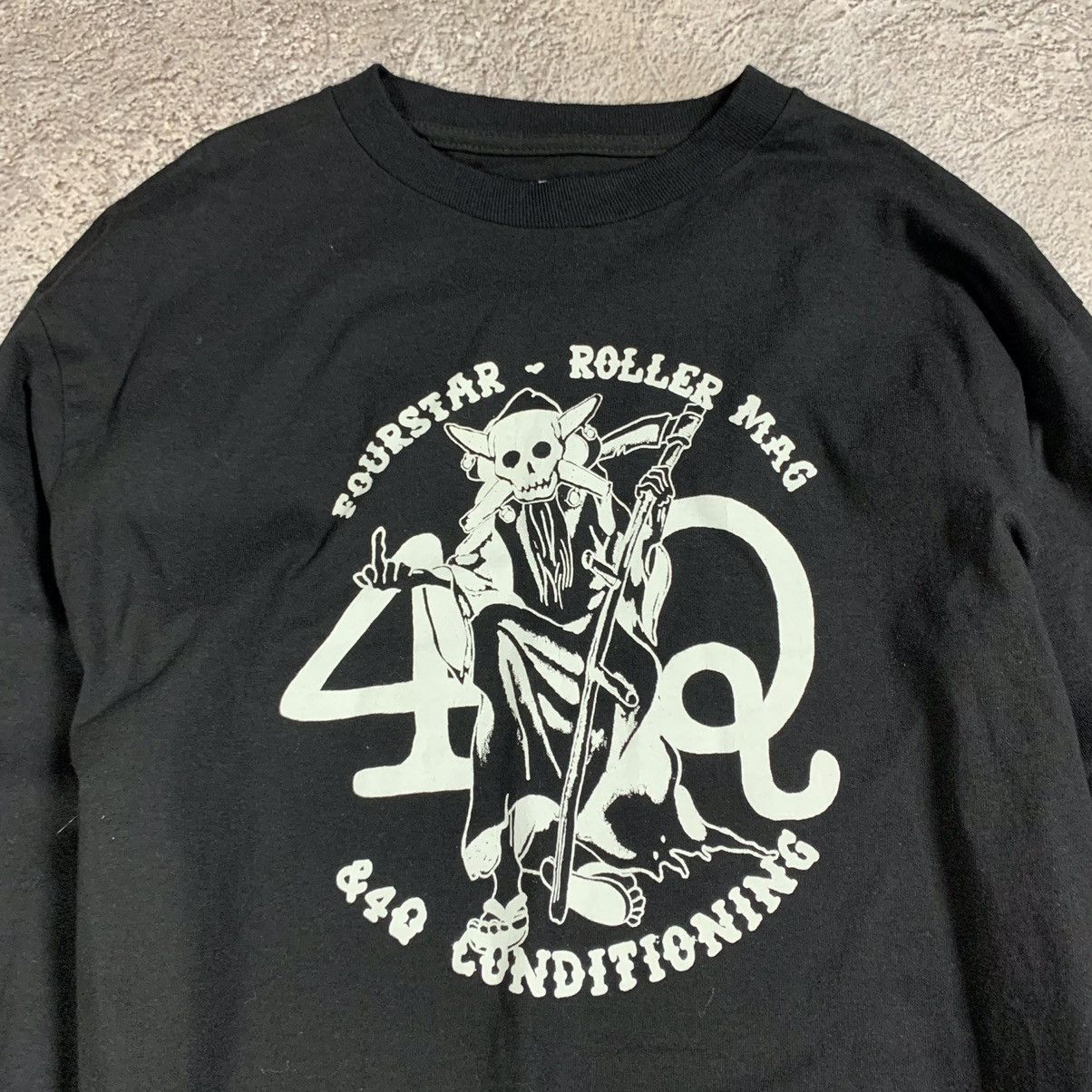 Band Tees VINTAGE Y2K SKULLS DEAD FACE HORROR CREEPY ANGRY BONES Size US M / EU 48-50 / 2 - 2 Thumbnail