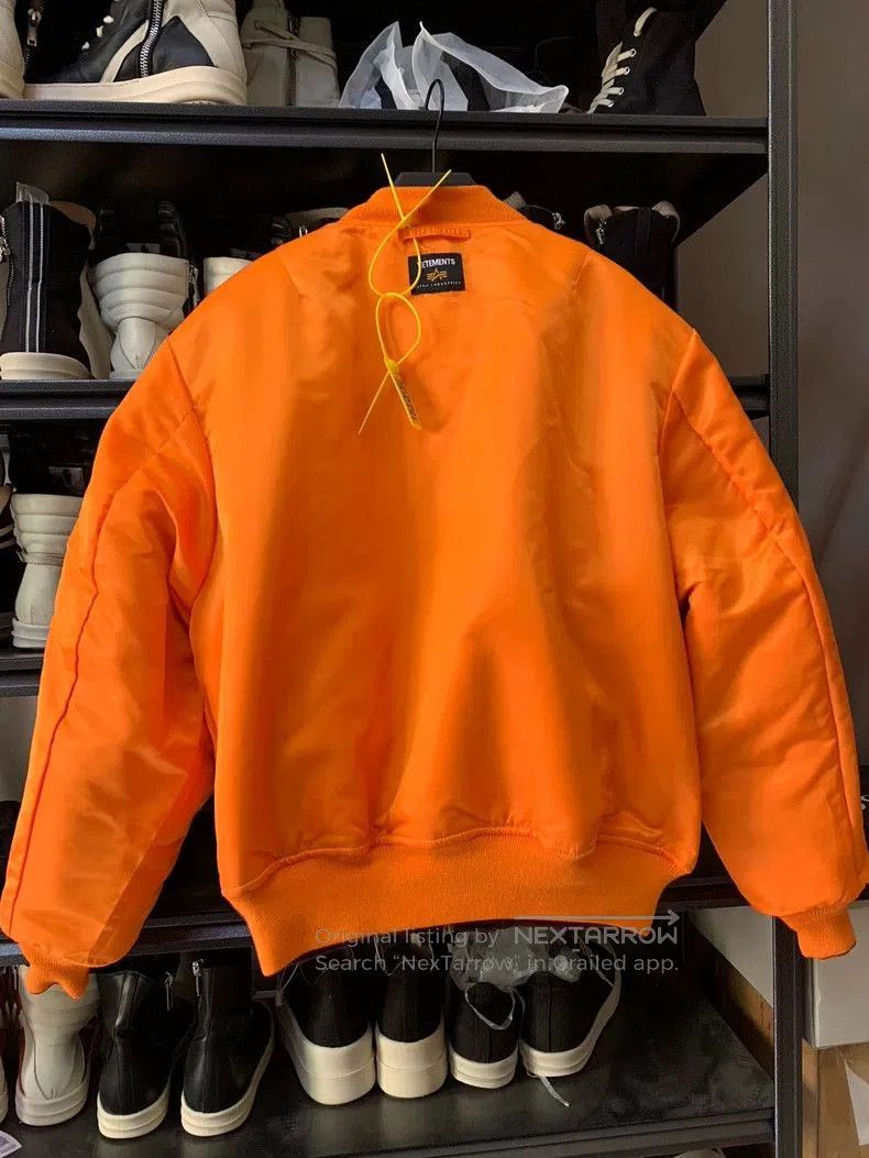 Vetements Vetements Reversible Logo Bomber Jacket. Size US S / EU 44-46 / 1 - 6 Thumbnail