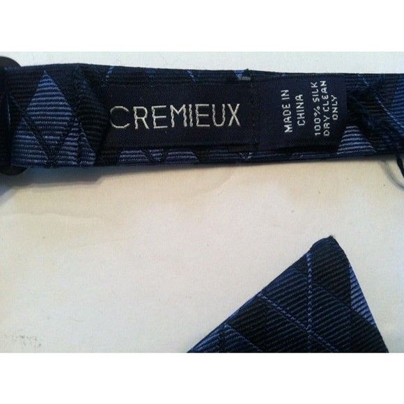 Daniel Cremieux DANIEL CREMIEUX NEW BLUE 100%SILK BOW TIE Size ONE SIZE - 3 Thumbnail