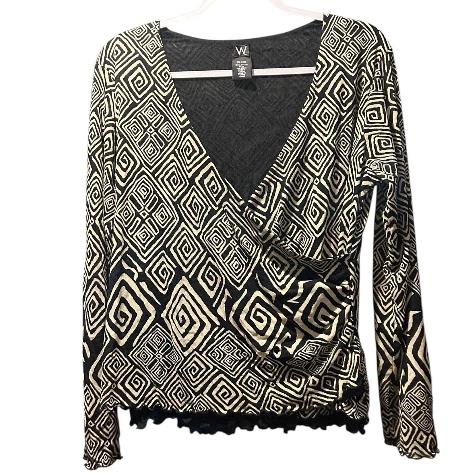Other W Vintage XL beige black geometric wrap blouse top Size XL / US 12-14 / IT 48-50 - 1 Thumbnail