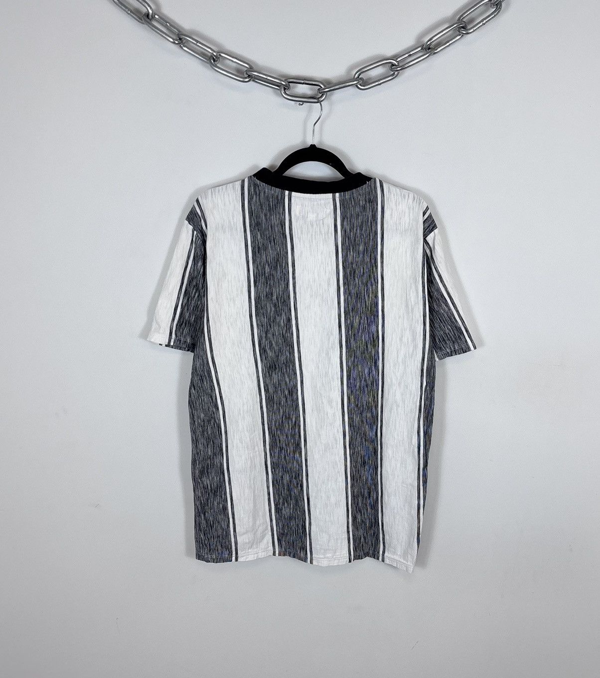 Guess Guess Los Angeles Embroidered Logo White Grey T-Shirt Tee Size US M / EU 48-50 / 2 - 14 Thumbnail