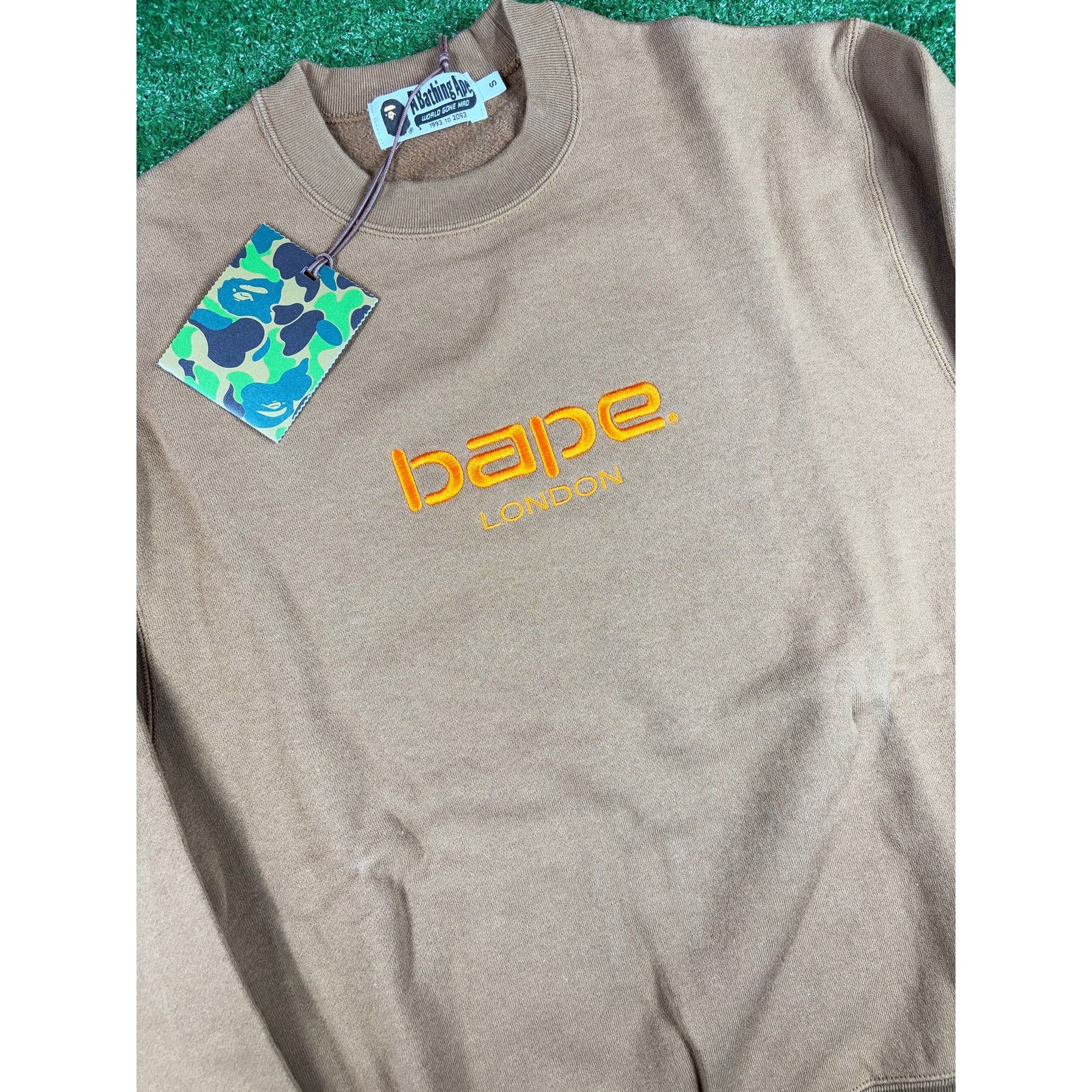 Bape BAPE X Carhartt Beige Crewneck Sweatshirt Size Small Size US S / EU 44-46 / 1 - 2 Thumbnail