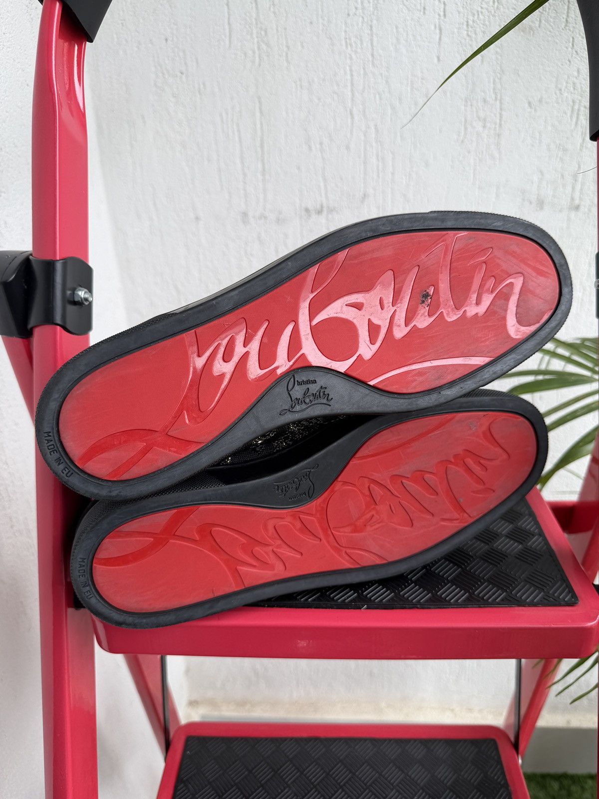 Christian Louboutin louis spike juniour sneakers Size US 9 / EU 42 - 19 Thumbnail