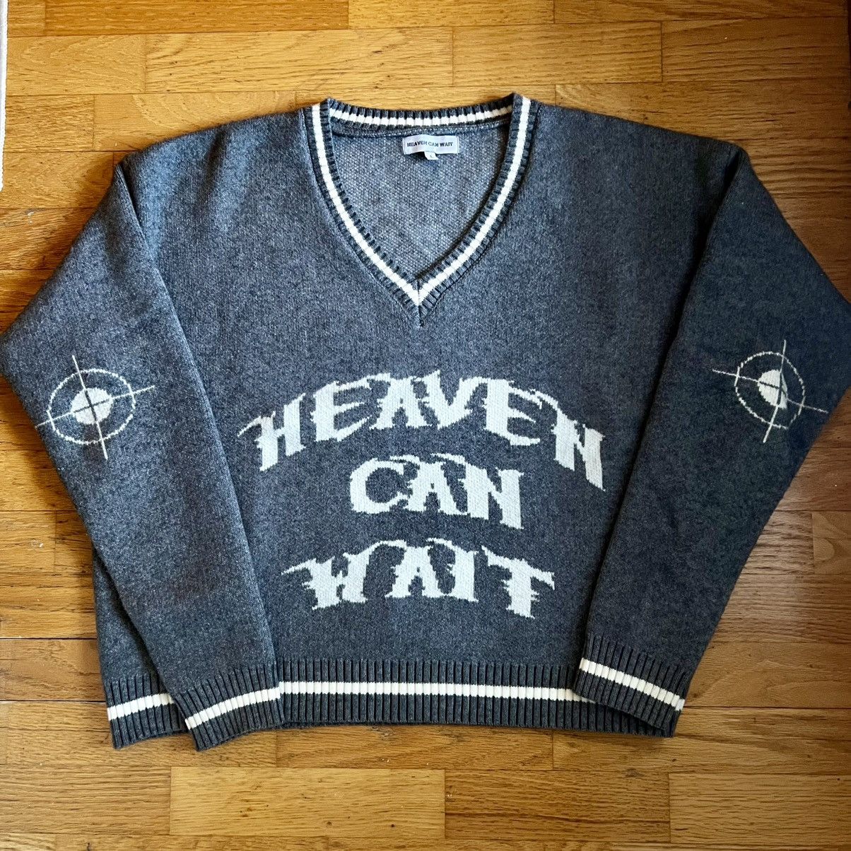 Other SICK Heaven Can Wait boxy Y2K style V Neck Sweater! Size US L / EU 52-54 / 3 - 1 Thumbnail