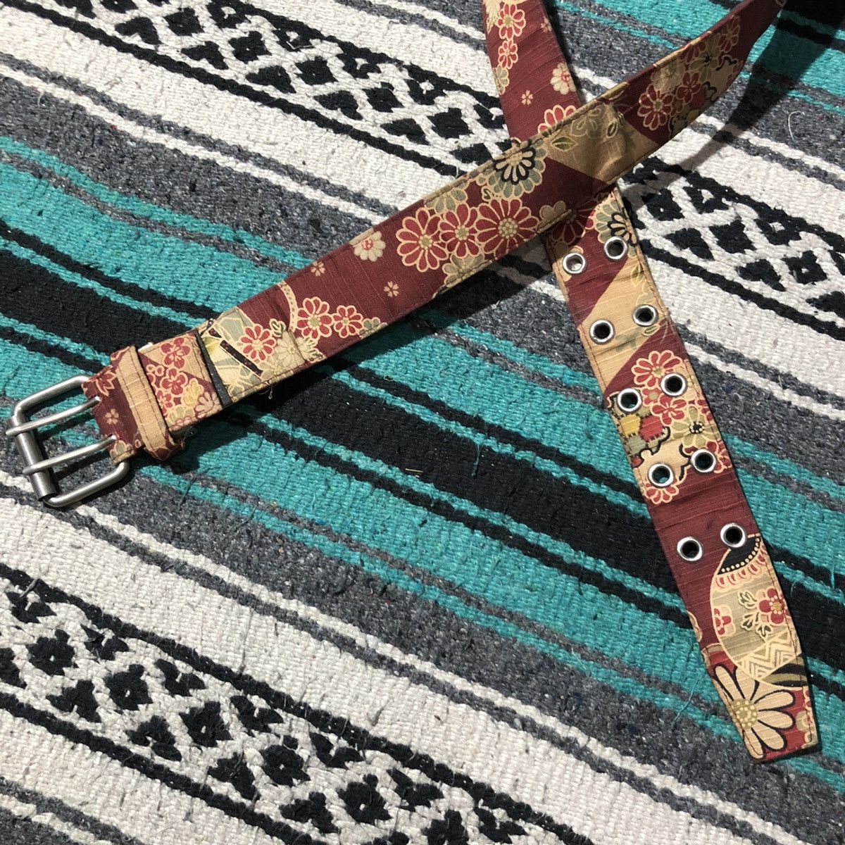 If Six Was Nine Unknown - Flower Studded Belts Size ONE SIZE - 3 Thumbnail