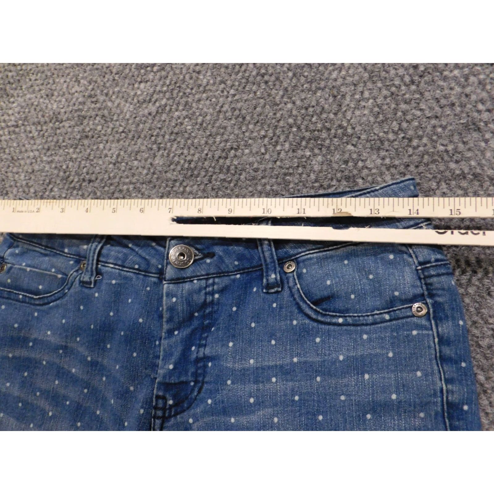 Denime Liverpool Jeans Capri Jeans Women 4 Blue Denim Capri Pockets Zipper Modern 13in Inseam Regular Stretch Dark Wash Mens? Womens Size 27" / US 4 / IT 40 - 5 Thumbnail