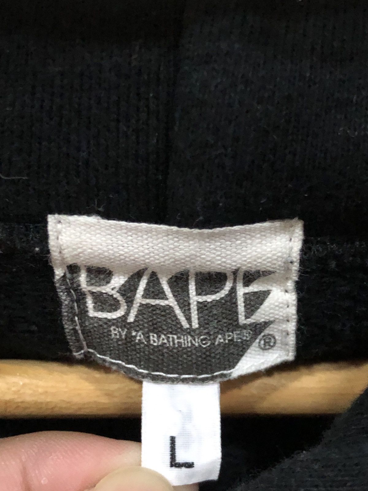Bape OG Vintage 2005 A Bathing Ape BAPE Shark Pullover Hoodie Size US L / EU 52-54 / 3 - 6 Thumbnail