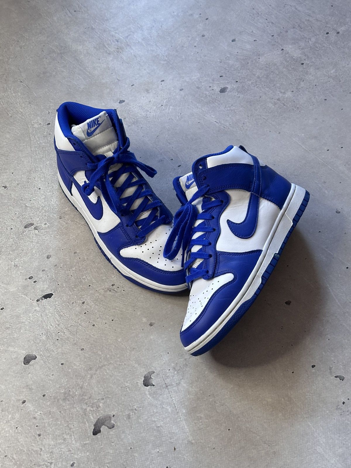 Nike Nike Dunk High Retro 2021 Kentucky Game Royal White Size US 7 / EU 40 - 1 Thumbnail