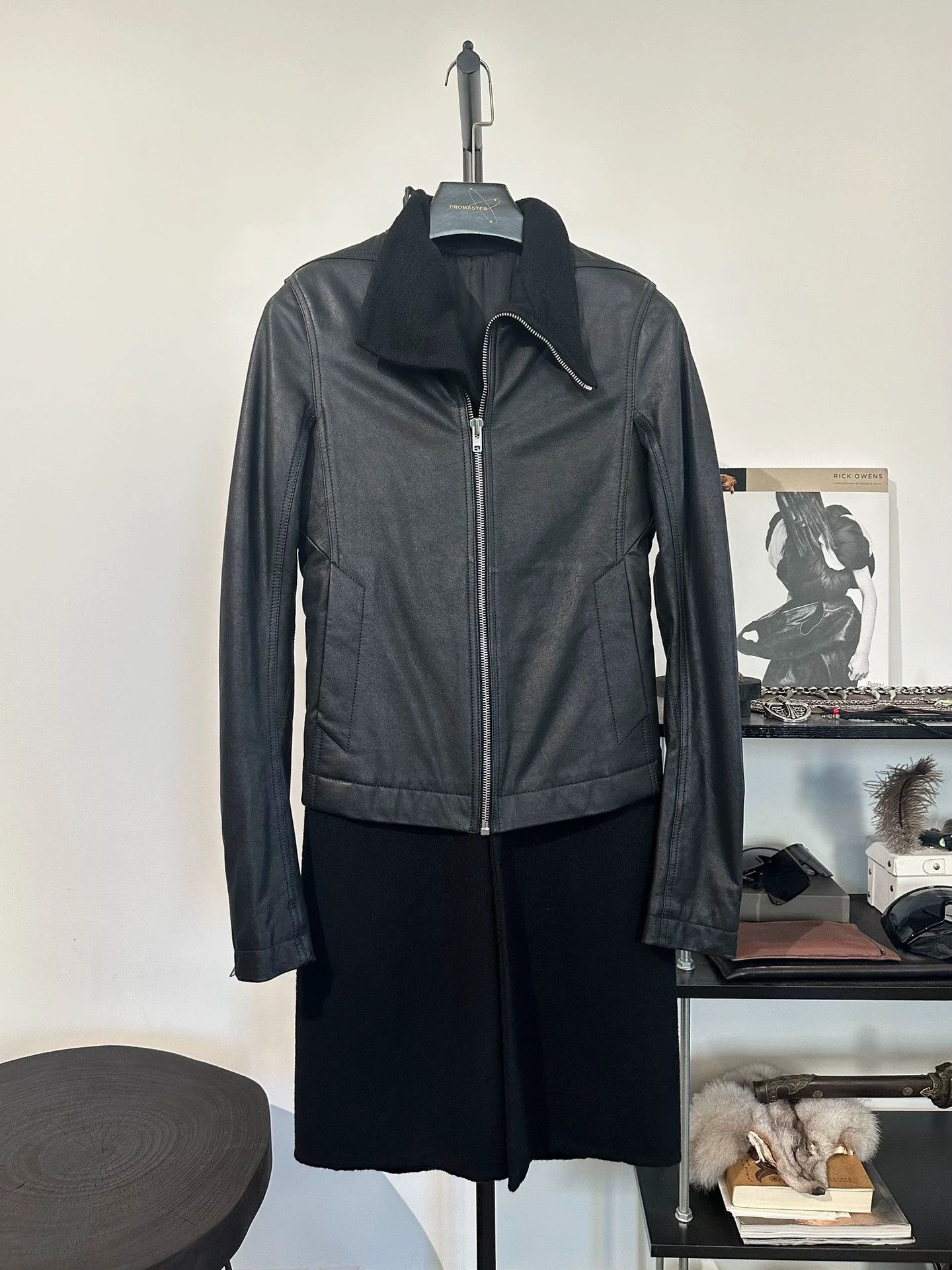 Rick Owens Rick Owens Cow Leather & Wool Mid-Length Coat 46 Size US S / EU 44-46 / 1 - 1 Thumbnail