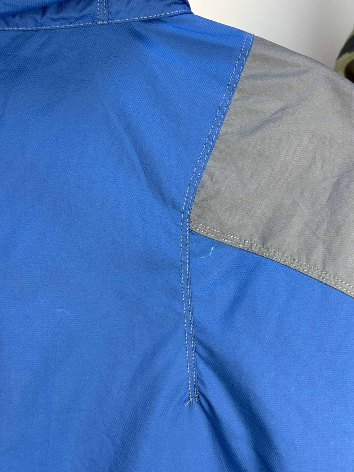 Nike ACG × Vintage NIKE ACG Vintage Windbreaker Light Jacket Packable Size US L / EU 52-54 / 3 - 21 Thumbnail
