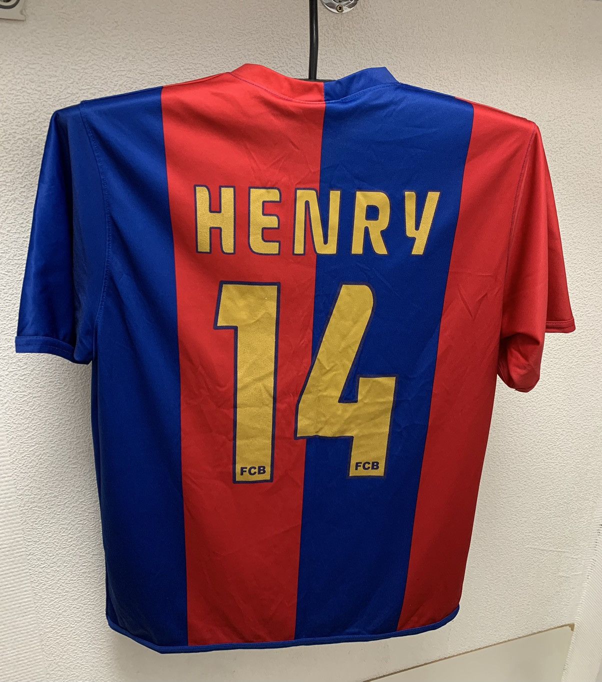 Other Henry 12 Barcelona soccer jersey L sz unicef Size US L / EU 52-54 / 3 - 1 Thumbnail