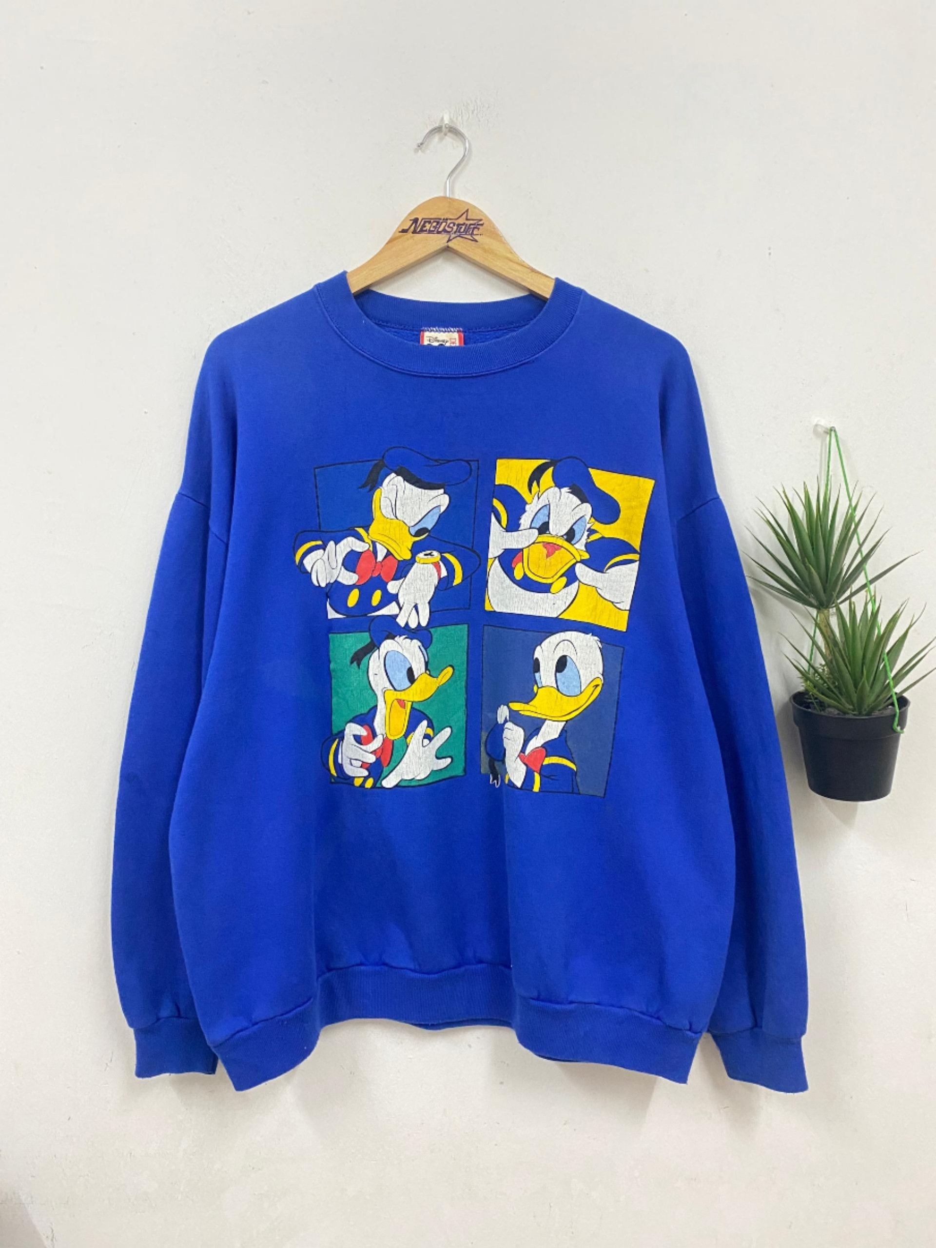 Vintage Vintage 90s Donald Duck Disney sweatshirt Size US XL / EU 56 / 4 - 1 Thumbnail