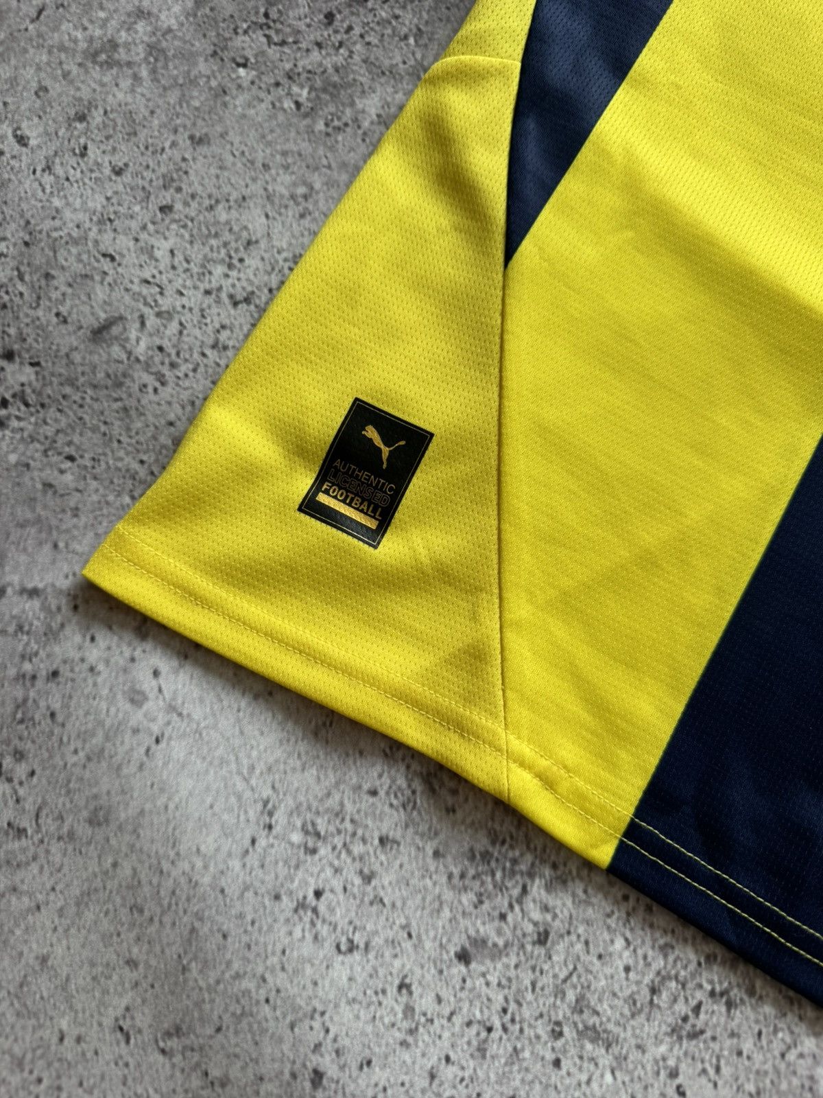 Puma 🔥PUMA FENERBAHCE SK 2024-25 HOME SOCCER JERSEY TURKEY SHIRT Size US XS / EU 42 / 0 - 6 Thumbnail