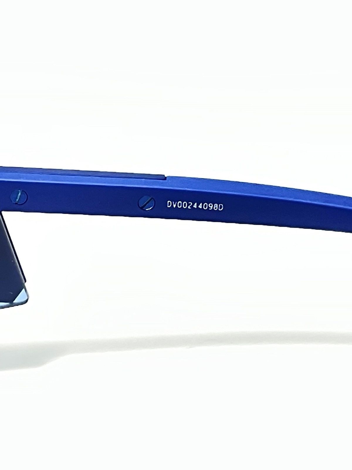 Versace BNIB Versace Blue Shield Sunglasses Size ONE SIZE - 4 Thumbnail