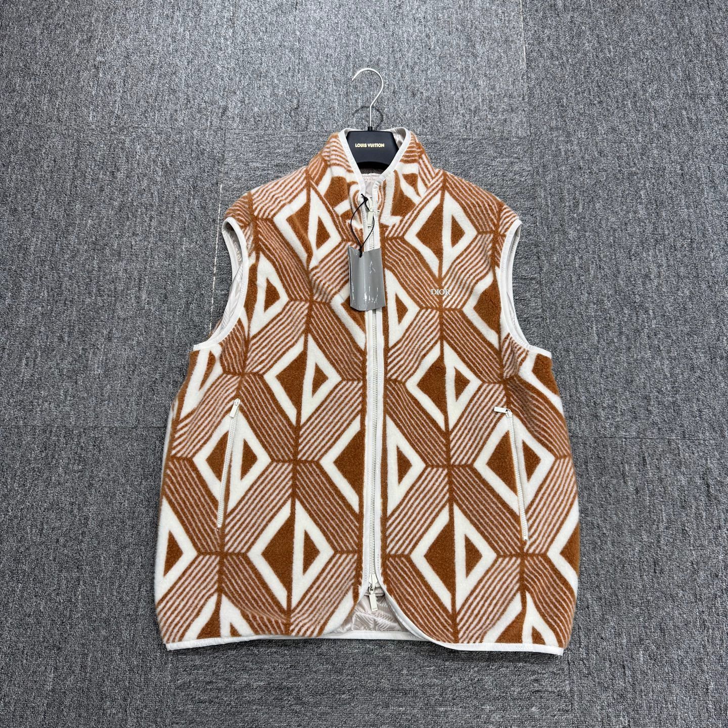 Dior Dior CD All Over Print Double Sided Vest M Size US M / EU 48-50 / 2 - 1 Thumbnail