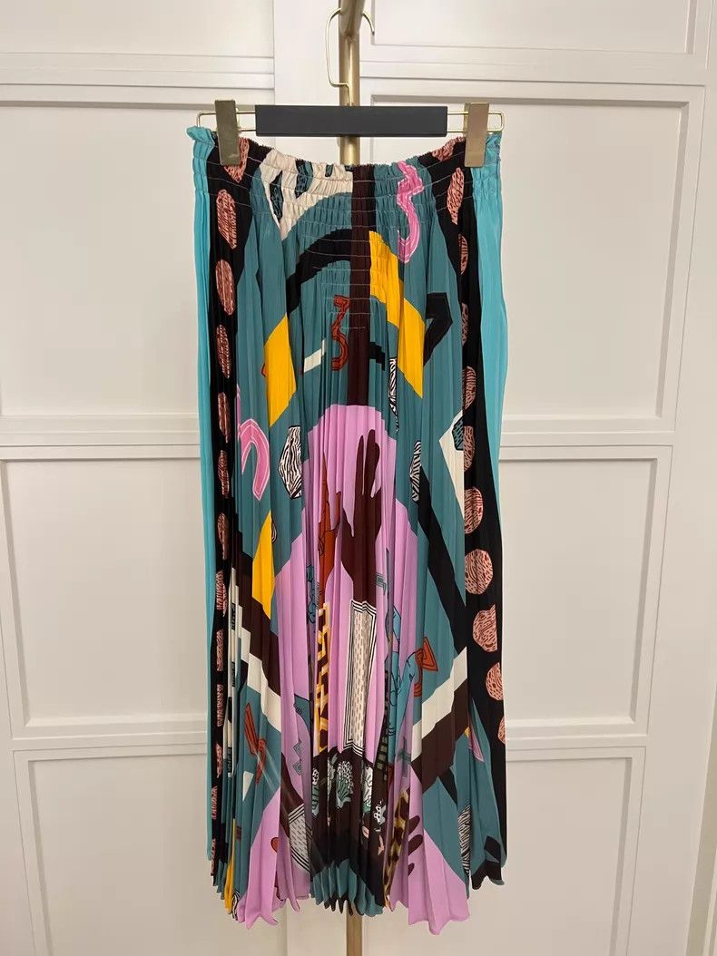 Valentino Valentino Skirt Size L / US 10 / IT 46 - 1 Thumbnail