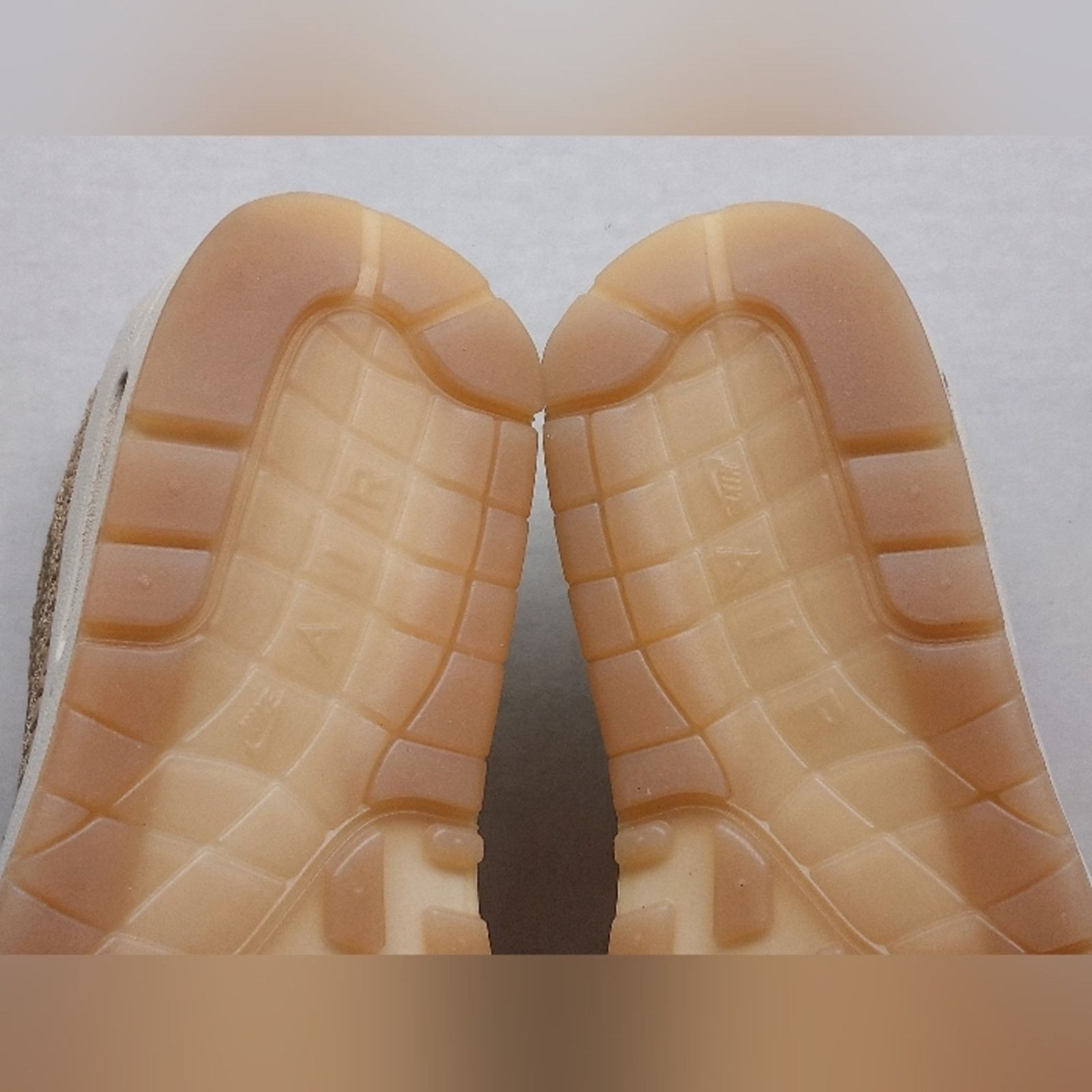 Nike Nike Womens Gold Air Max 1 Premium Athletic Shoes Size 7 Size US 7 / IT 37 - 12 Thumbnail