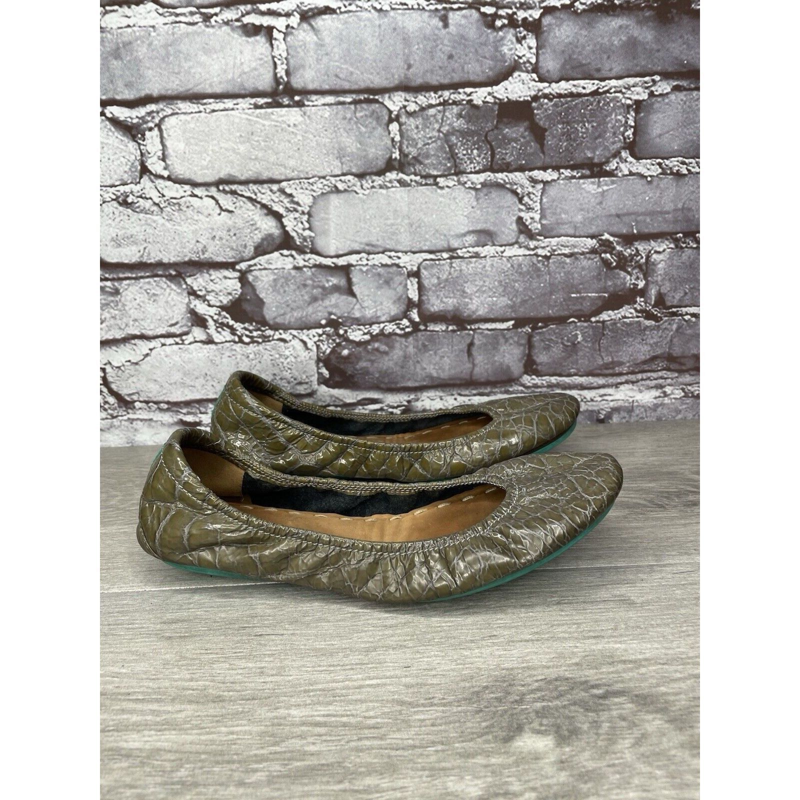 Other Tieks Green Grey Leather Croc Patent Leather Ballet Flats Sh Size US 7 / IT 37 - 9 Thumbnail