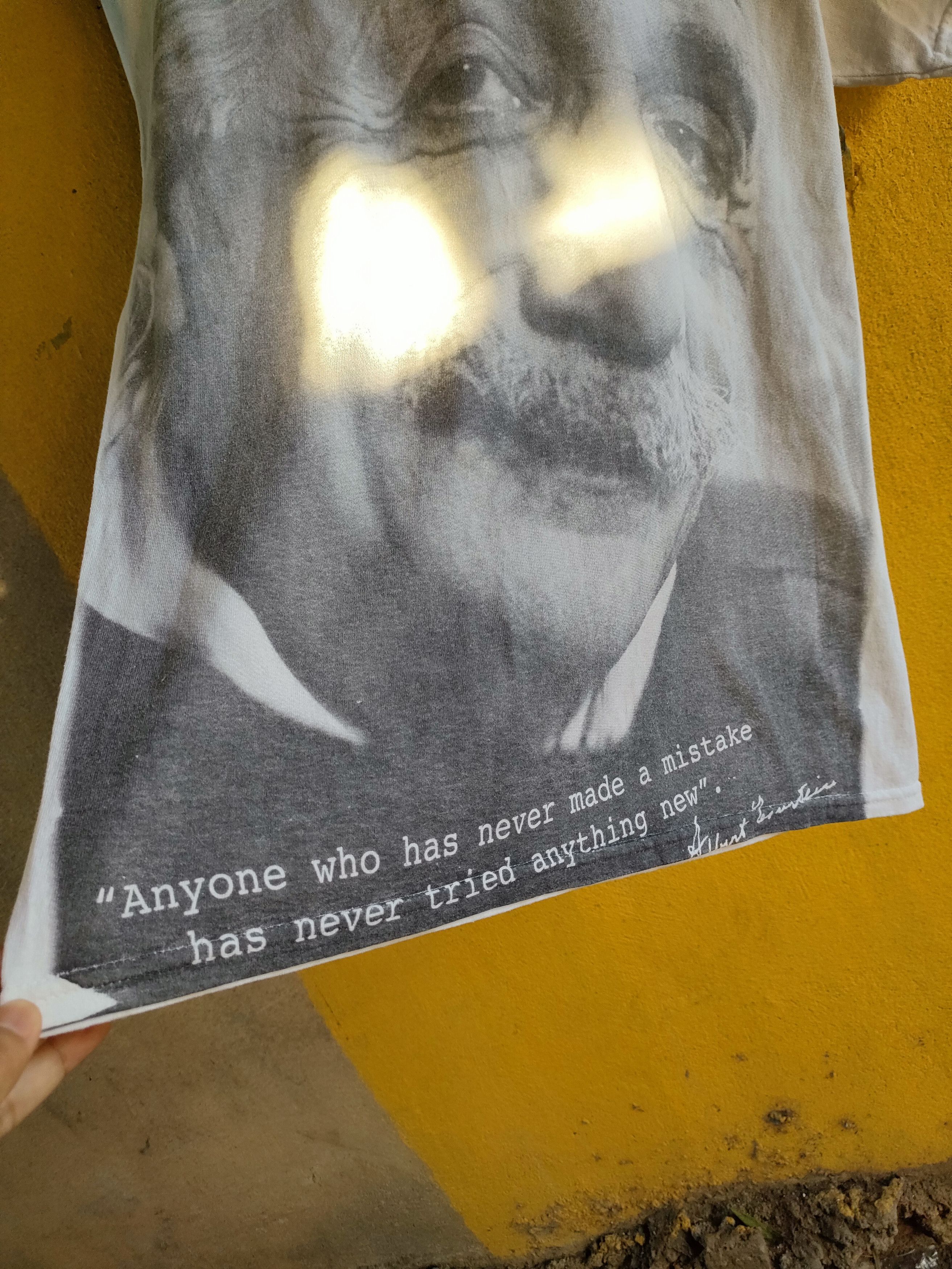 Vintage Vintage Albert Einstein Over Print Size US M / EU 48-50 / 2 - 6 Thumbnail