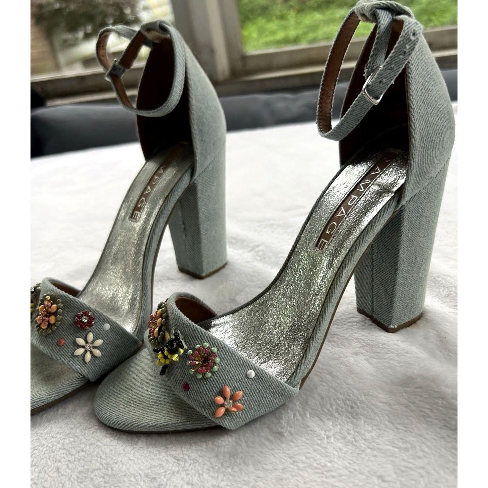 Vintage Rampage Skye Denim Bee Flower Embellished Ankle Strap Sandal Heels Size 8.5 Women Blue Strappy Heel Flower Beaded Studded Mid 2-2.9in Size US 9 / IT 39 - 4 Thumbnail