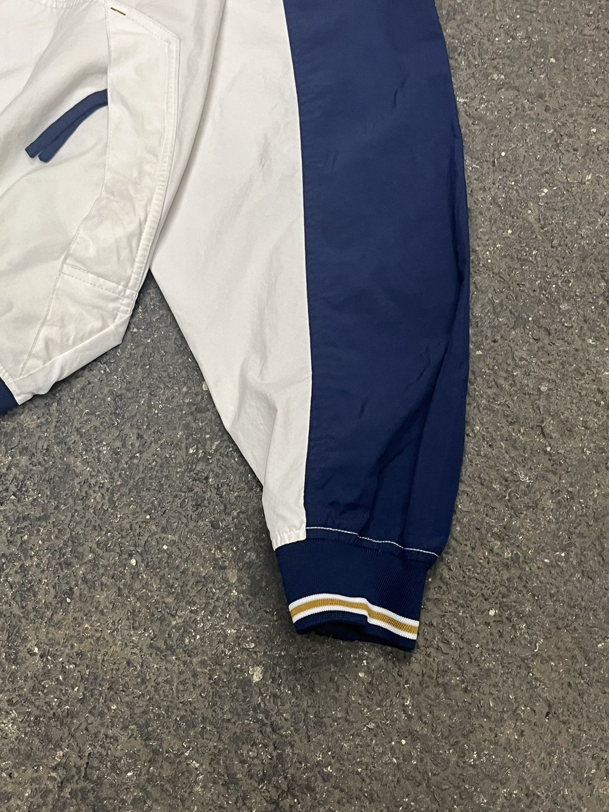 Nike × Vintage Nike center swoosh lightweight jacket hype rare streetwear Size US XL / EU 56 / 4 - 7 Thumbnail