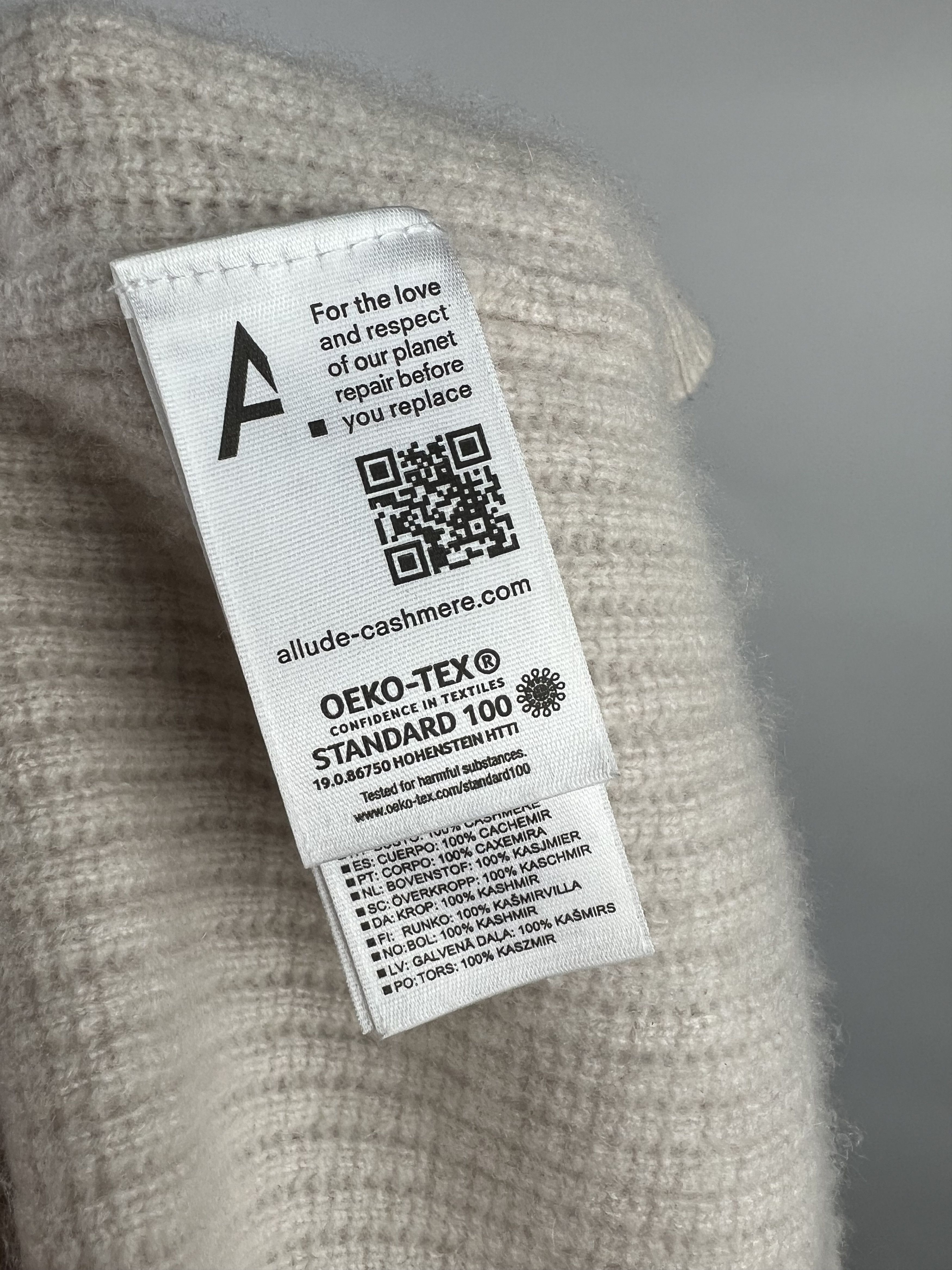 Allude Allude 100% Cashmere Ribbed Turtleneck Sweater M/L Size M / US 6-8 / IT 42-44 - 6 Thumbnail