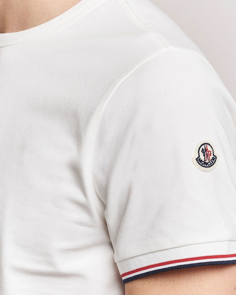 Moncler Moncler Maglia T-Shirt White Small Logo Slim Fit Size US L / EU 52-54 / 3 - 4 Thumbnail